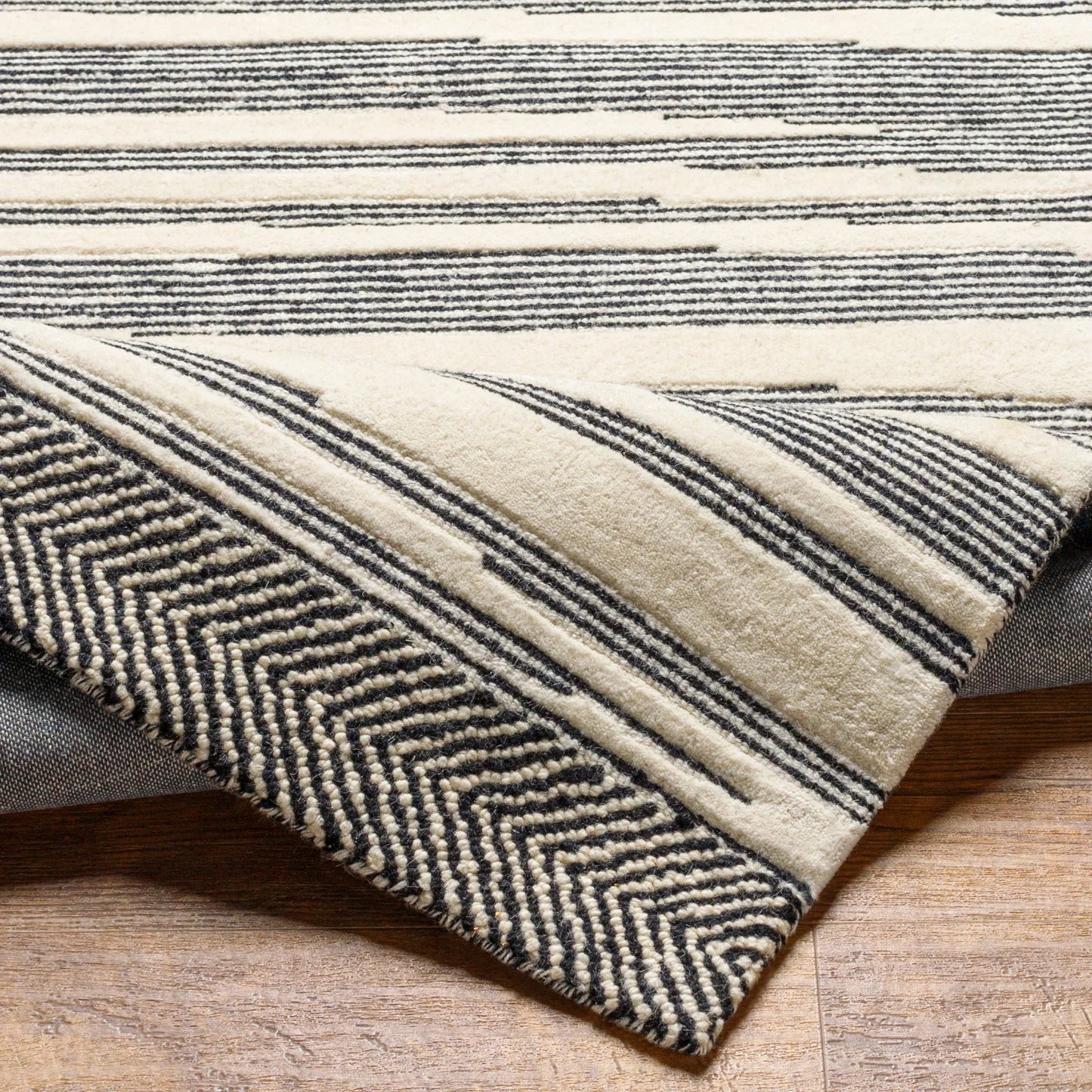 Cherokee Handmade Rug Livabliss Cherokee