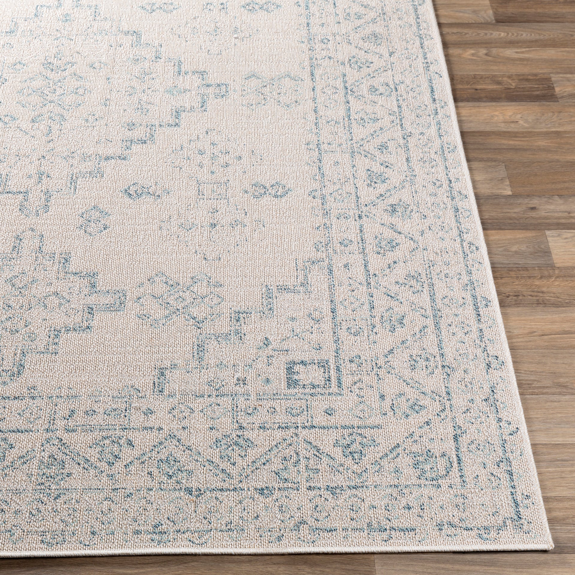 Veranda Machine Woven Rug Livabliss Veranda
