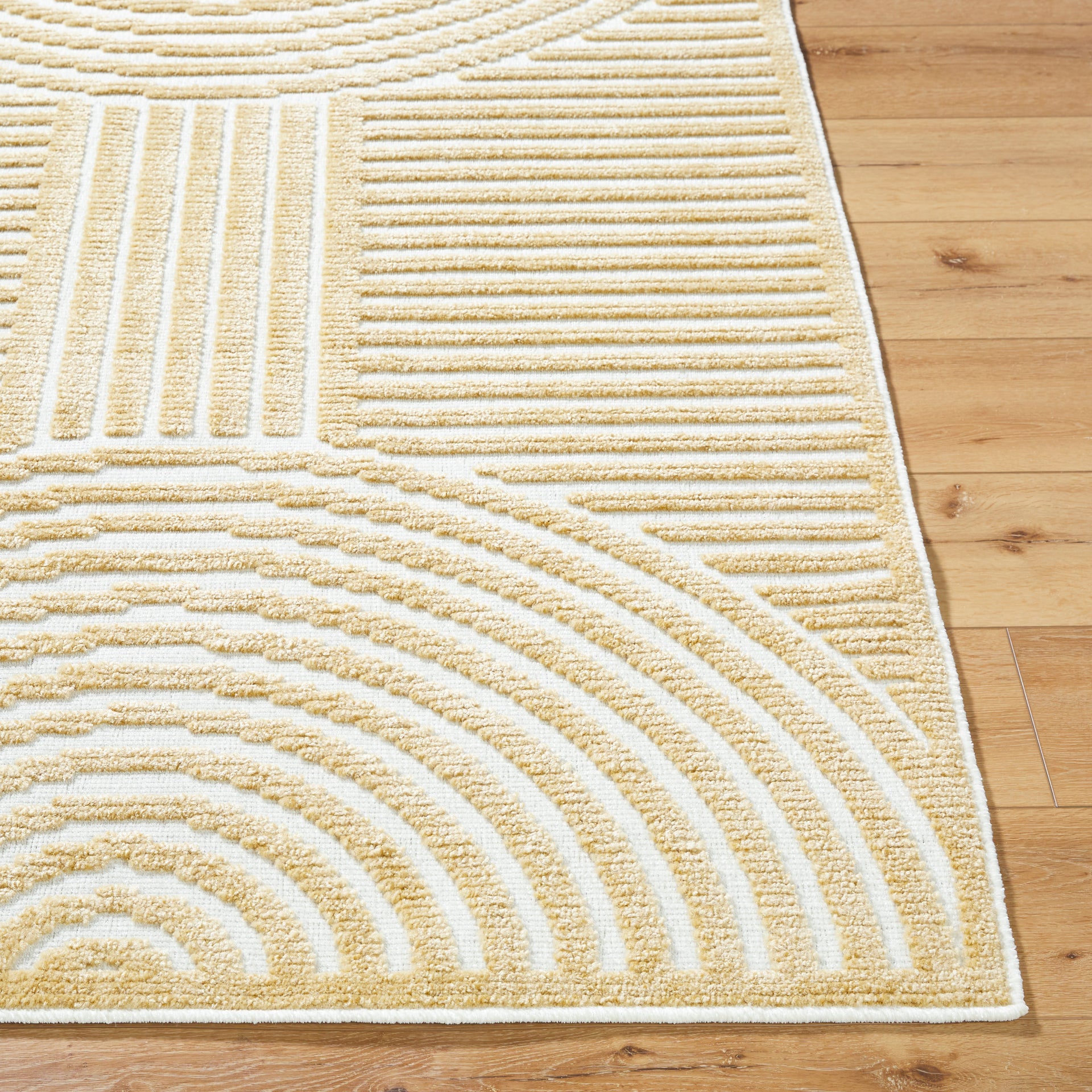 Lyna Machine Woven Rug Livabliss Lyna