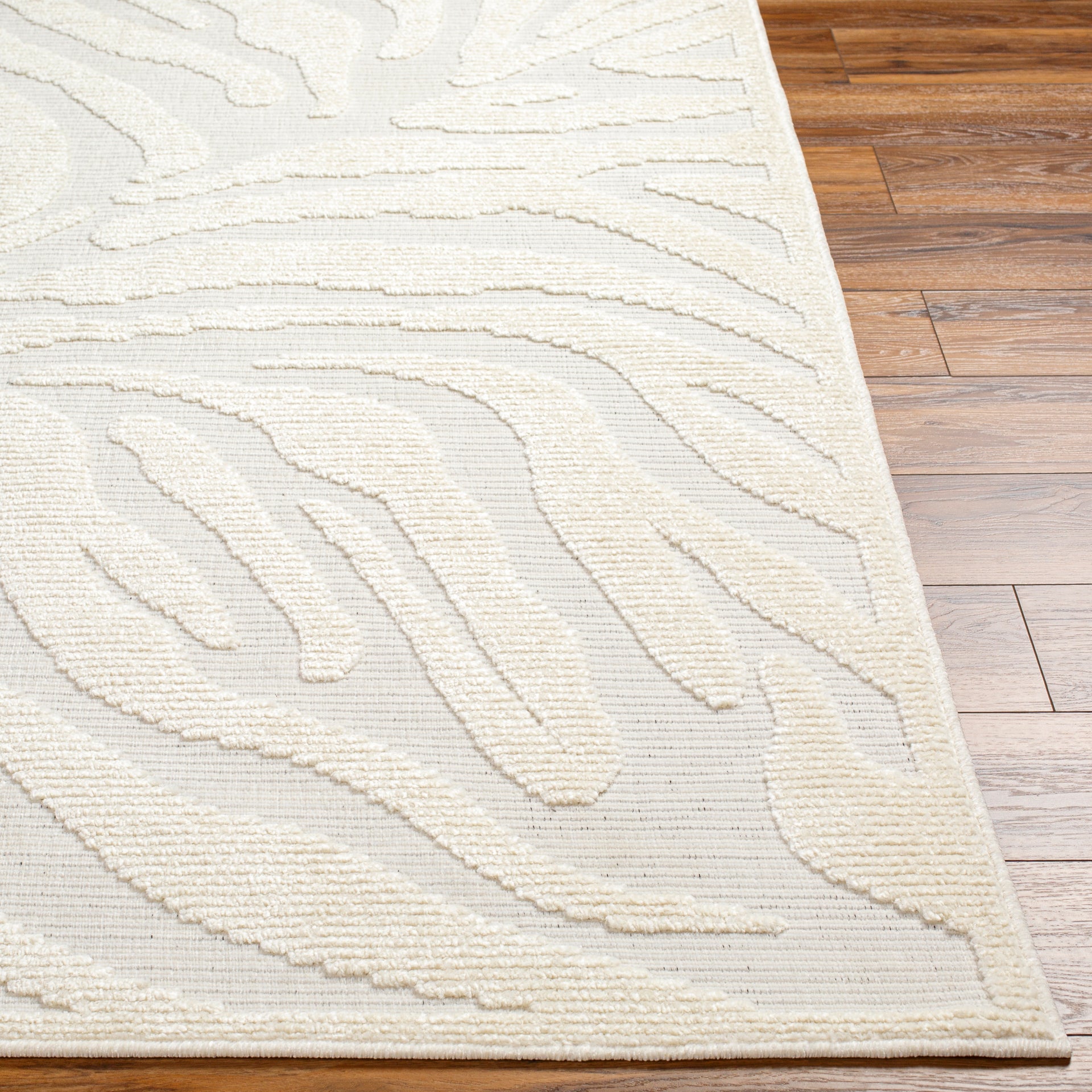Lyna Machine Woven Rug Livabliss Lyna