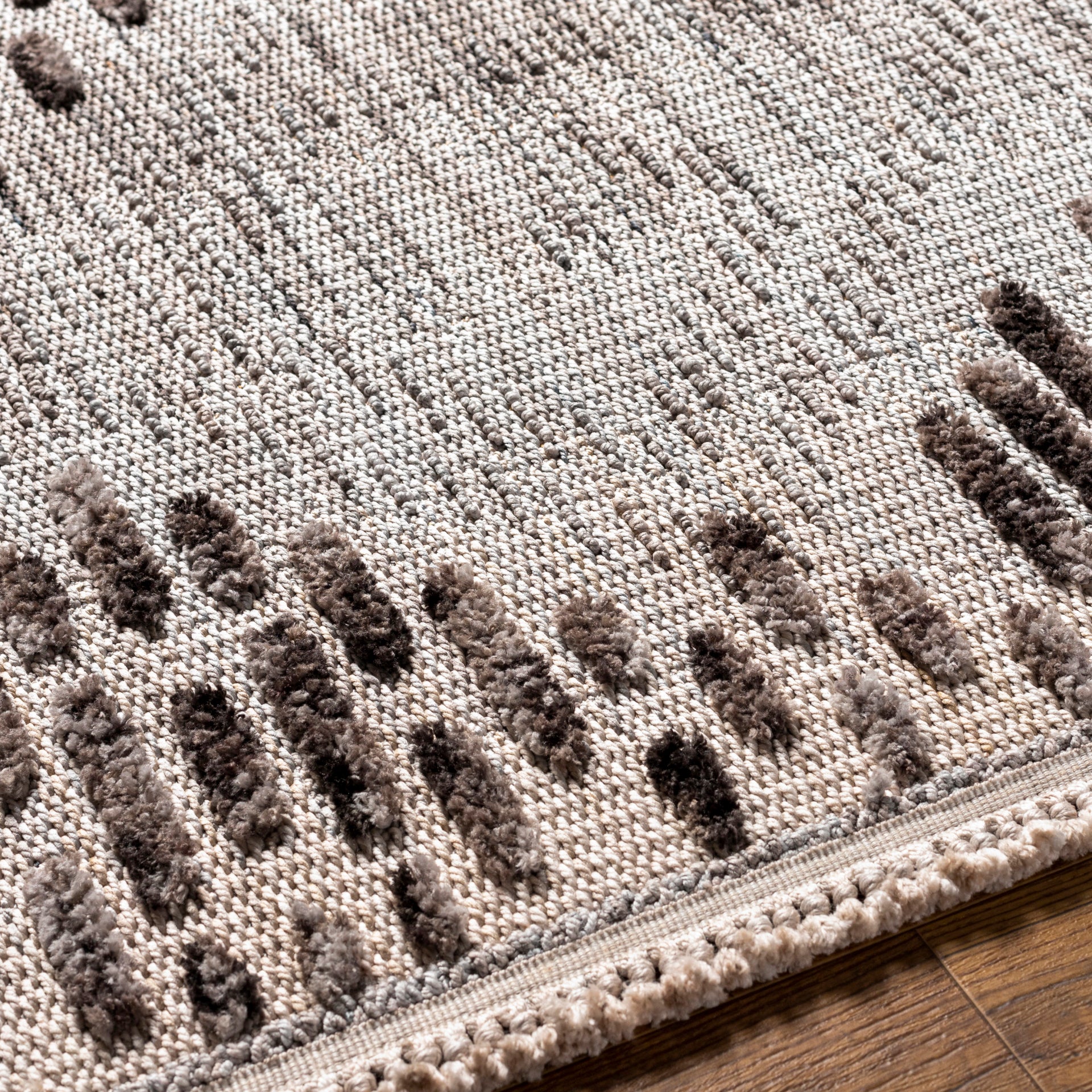 Zaragoza Machine Woven Rug Livabliss Zaragoza
