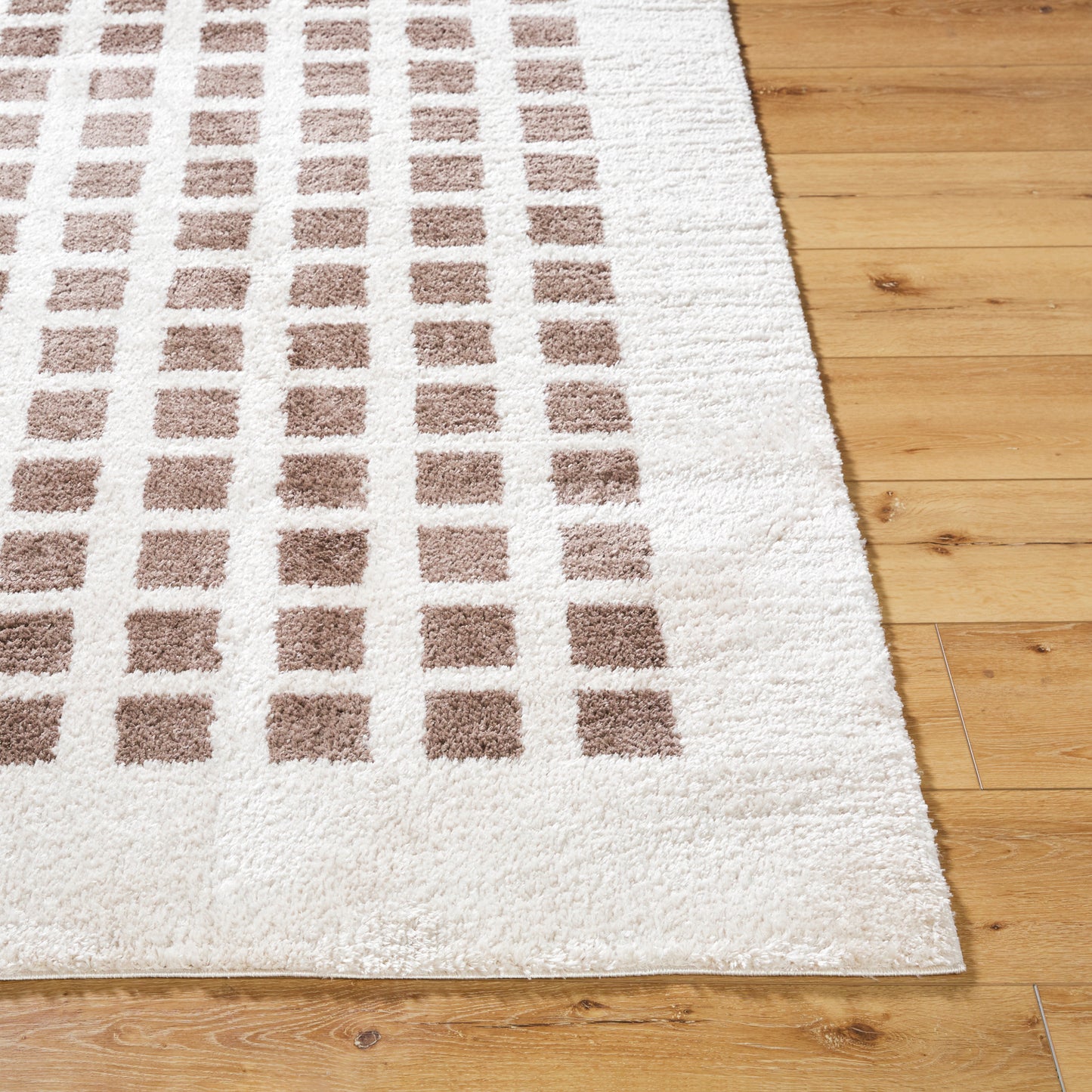 Fossay Shag Machine Woven Rug Livabliss Fossay Shag