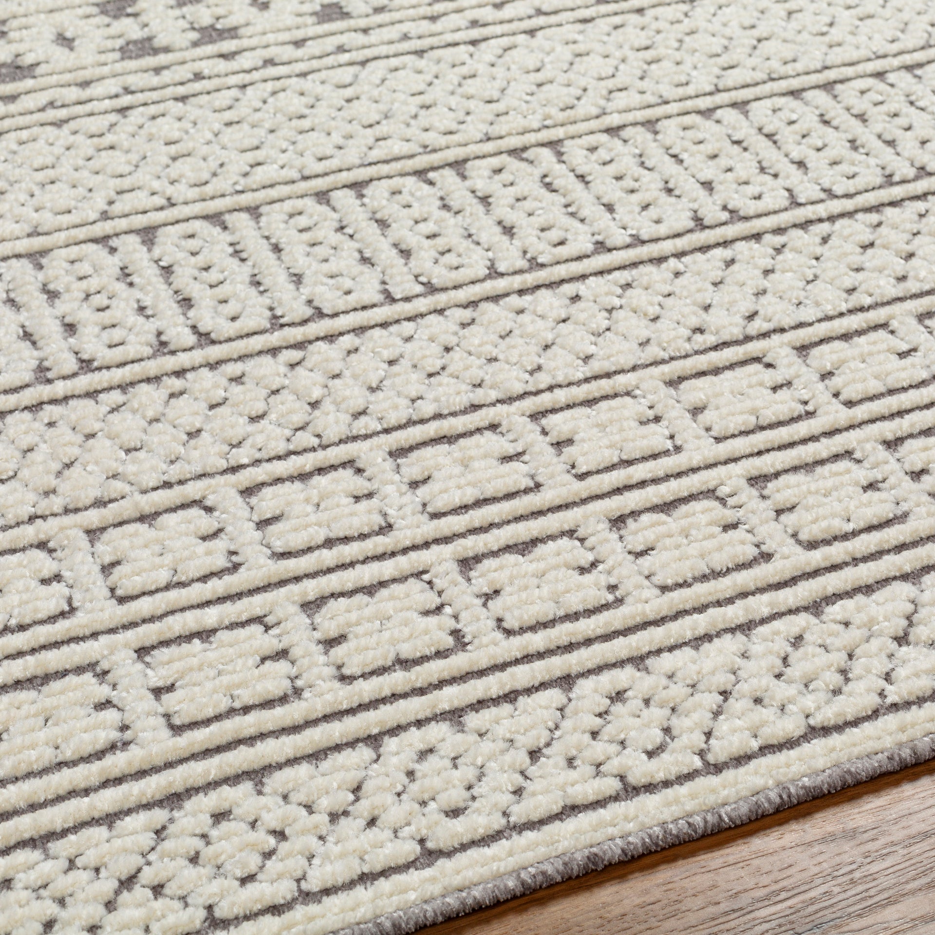 Lyna Machine Woven Rug Livabliss Lyna