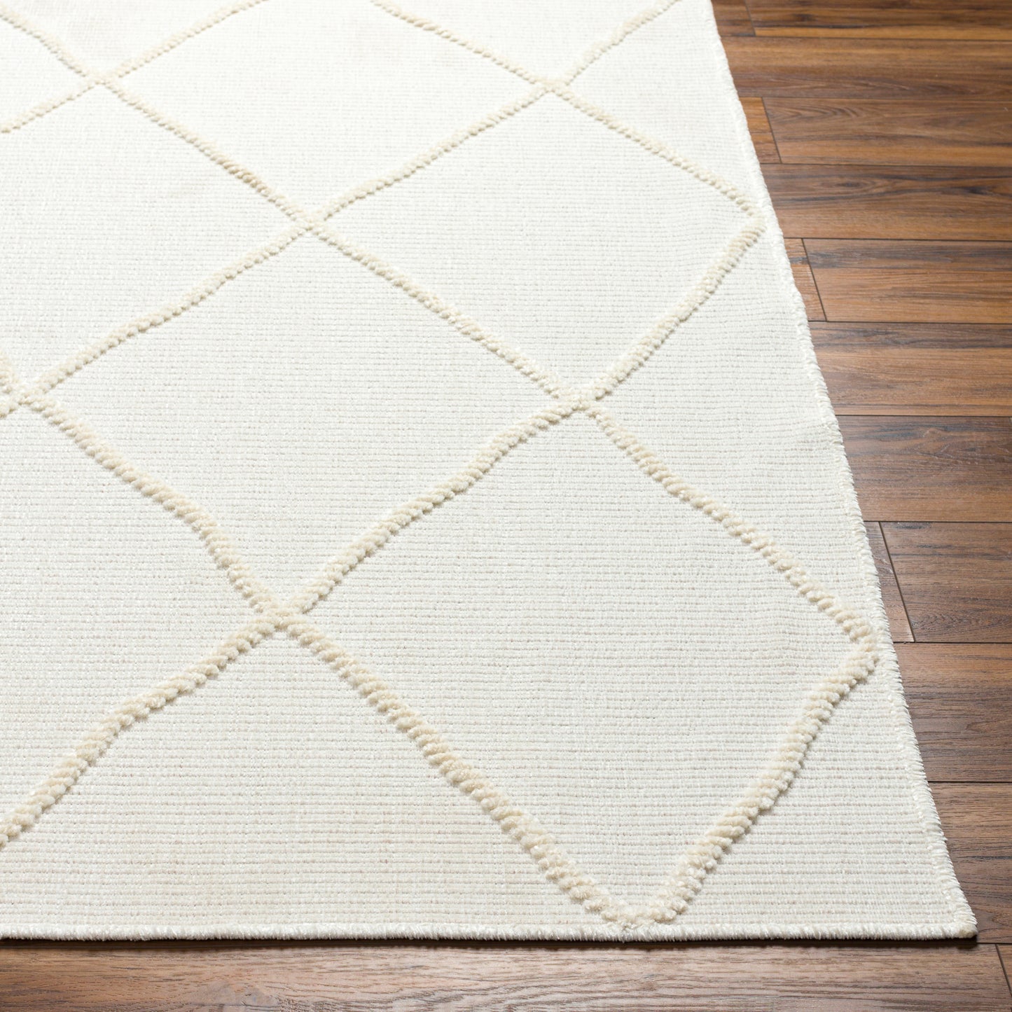 Lyna Machine Woven Rug Livabliss Lyna