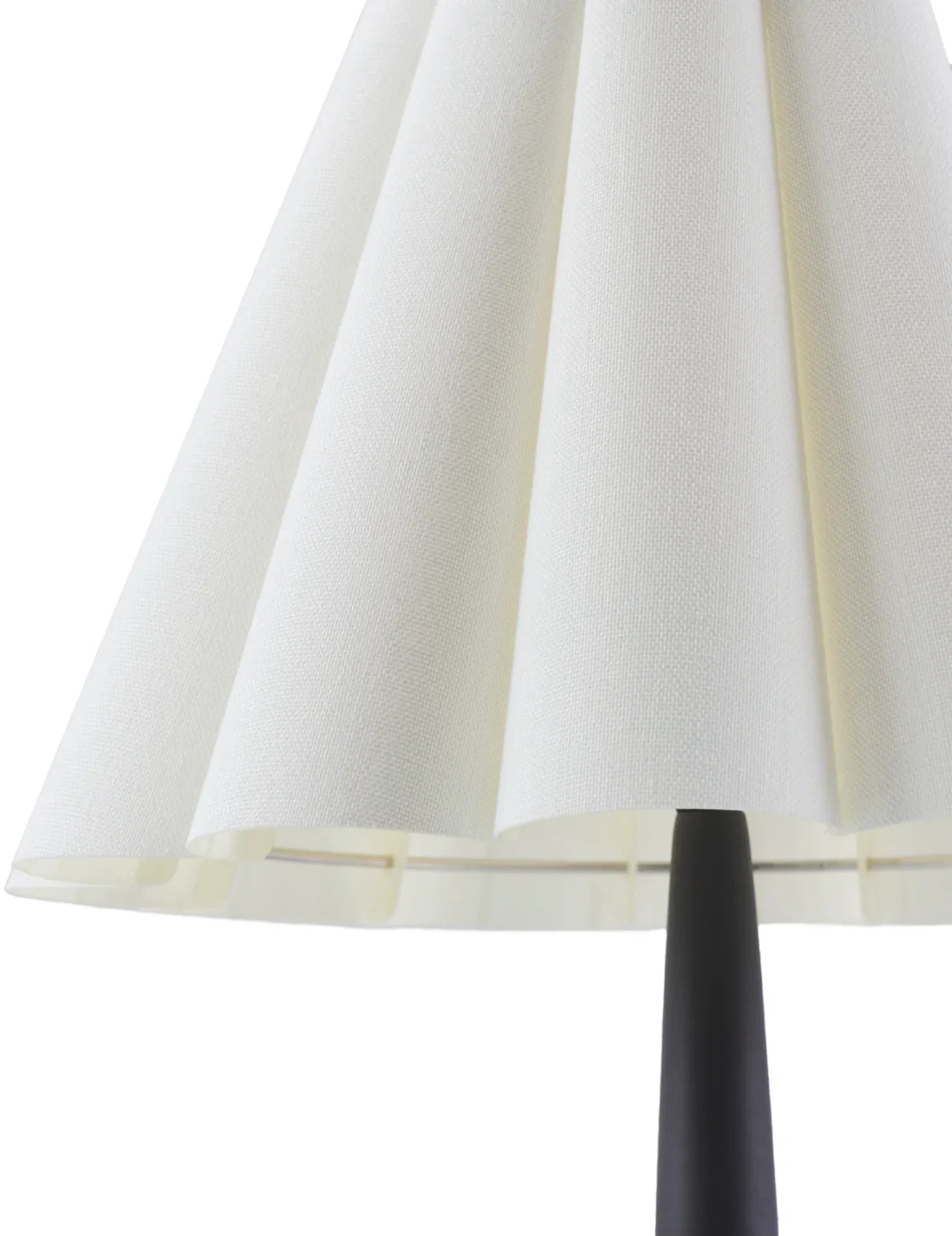 Leynar Accent Table Lamp Livabliss Leynar