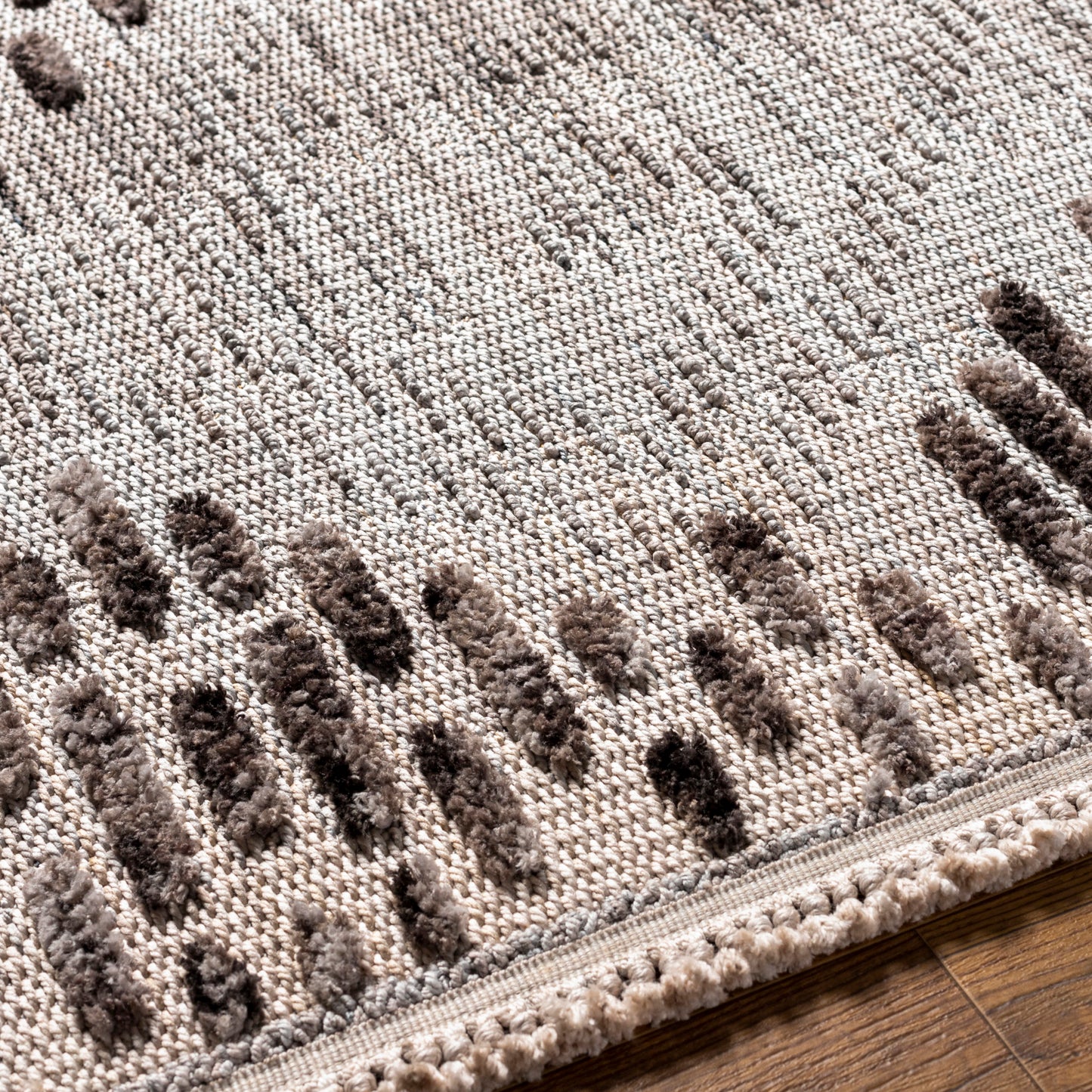 Zaragoza Machine Woven Rug Livabliss Zaragoza