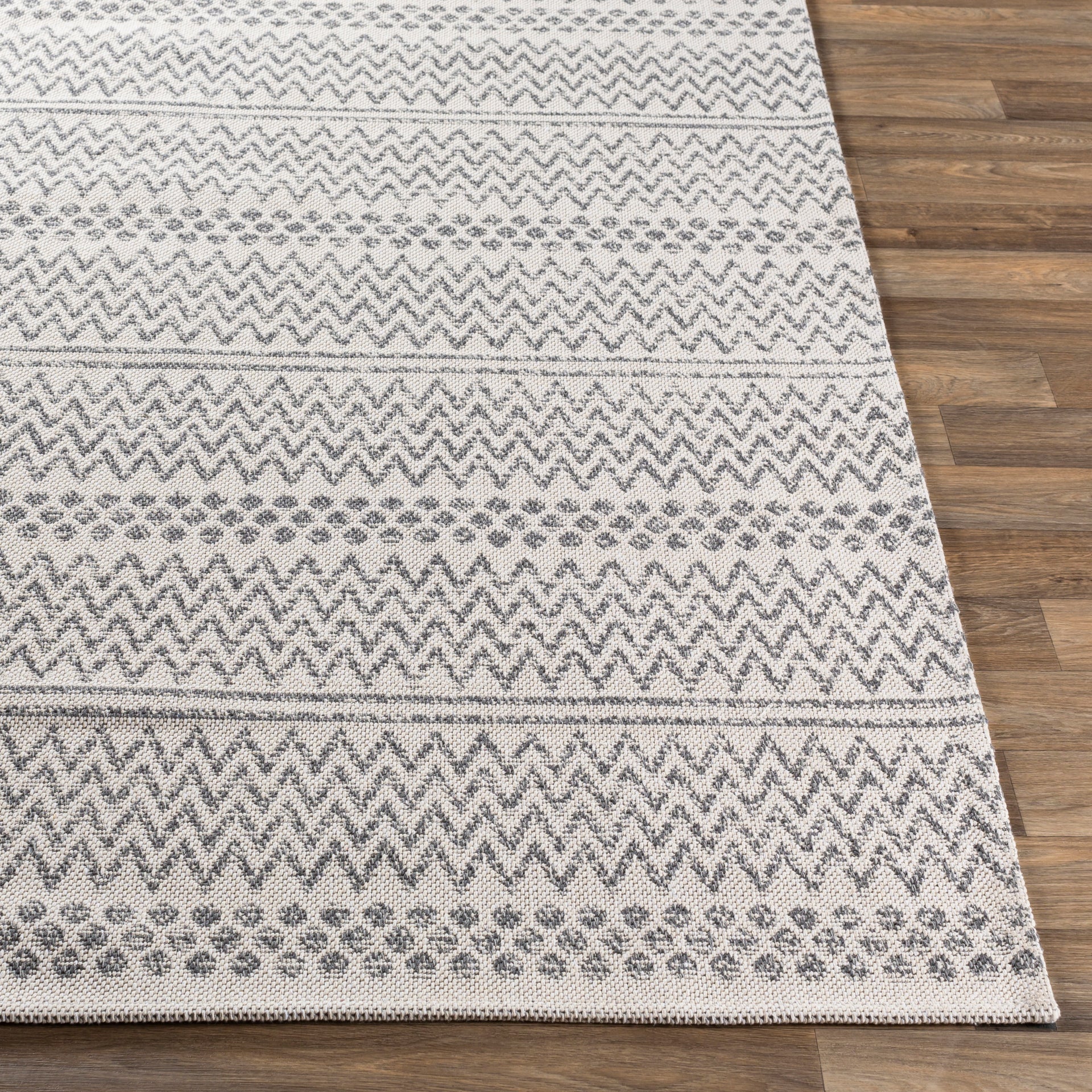 La Casa Machine Woven Rug Livabliss La Casa