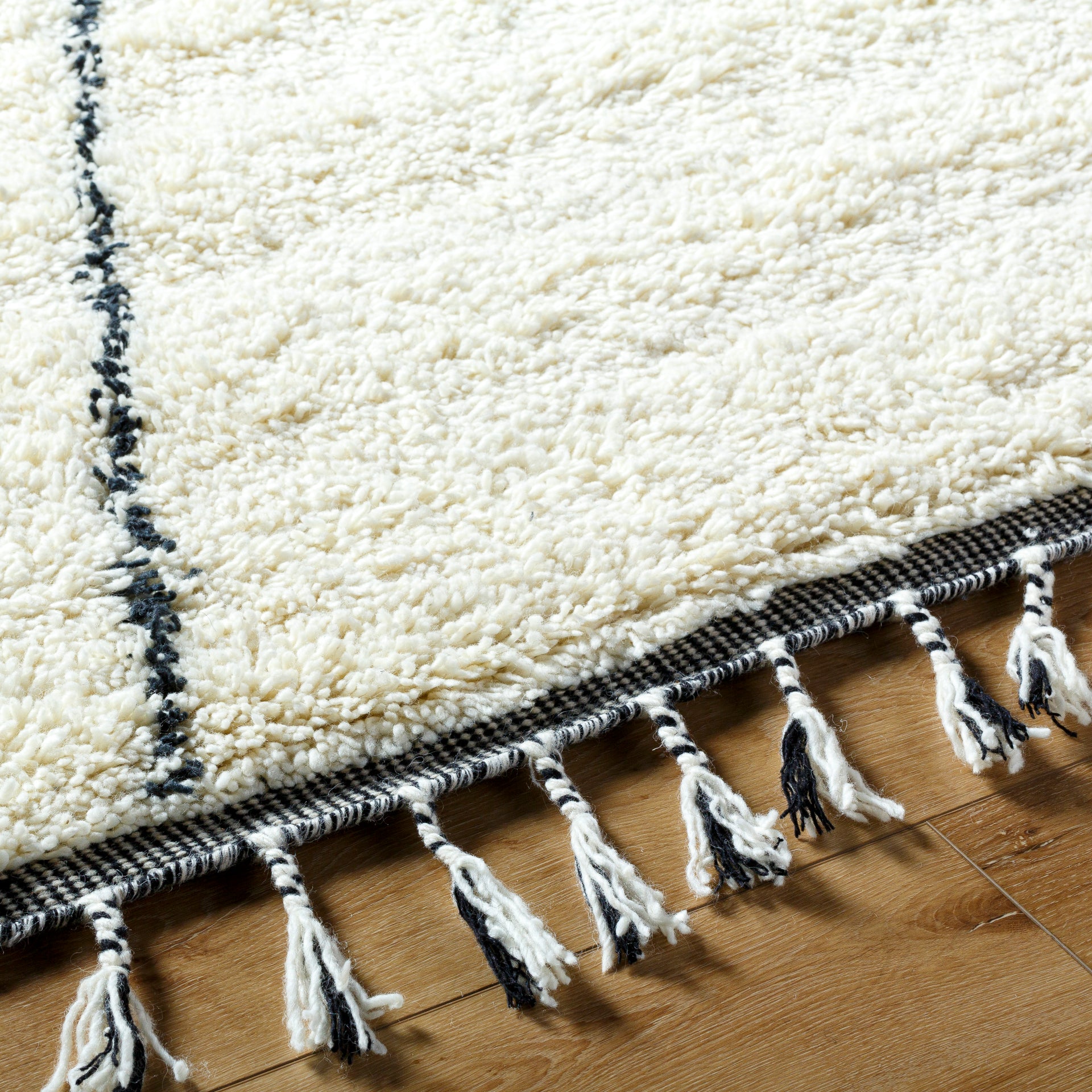 Mirela Handmade Rug Livabliss Mirela