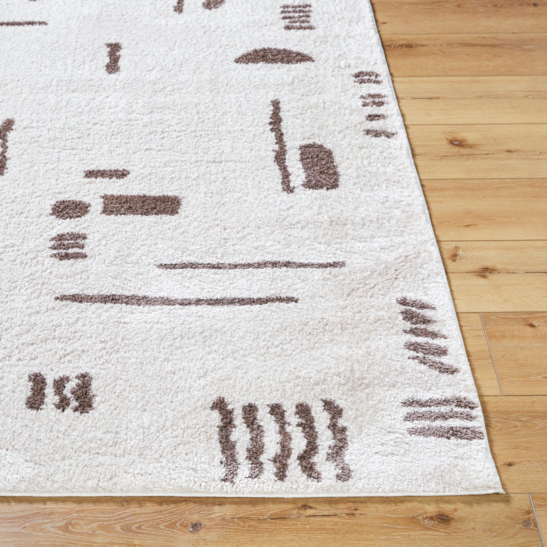 Fossay Shag Machine Woven Rug Livabliss Fossay Shag