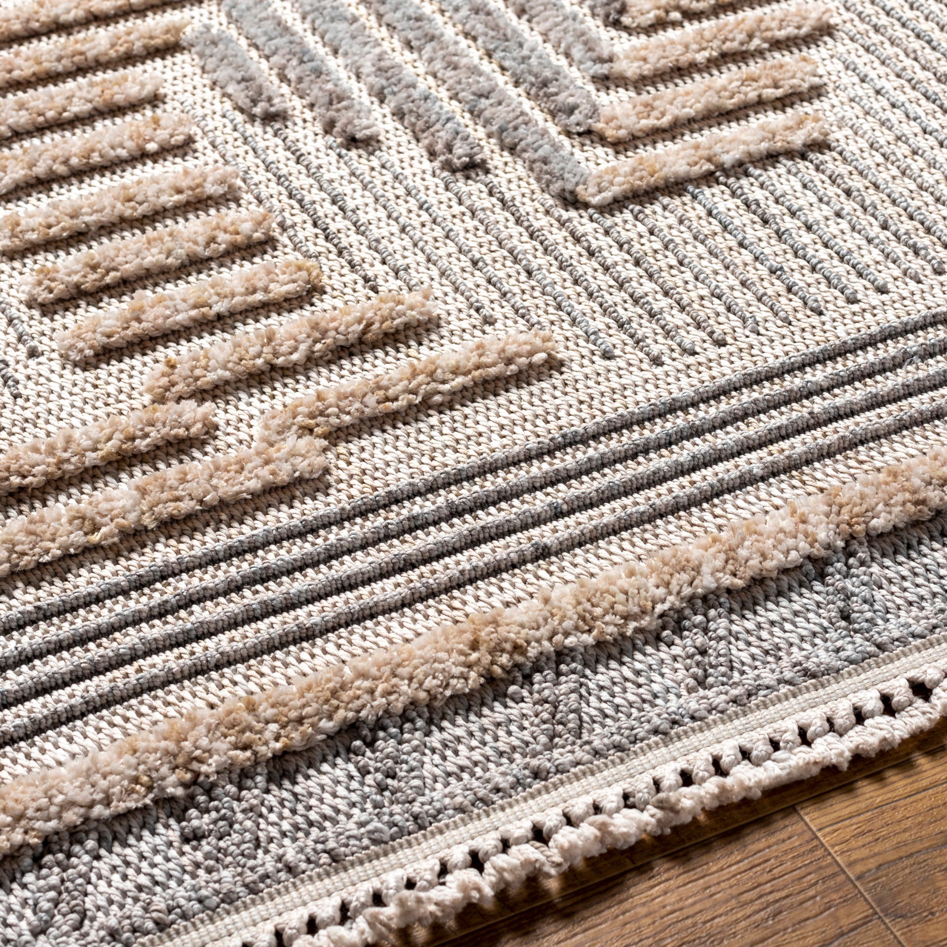 Zaragoza Machine Woven Rug Livabliss Zaragoza