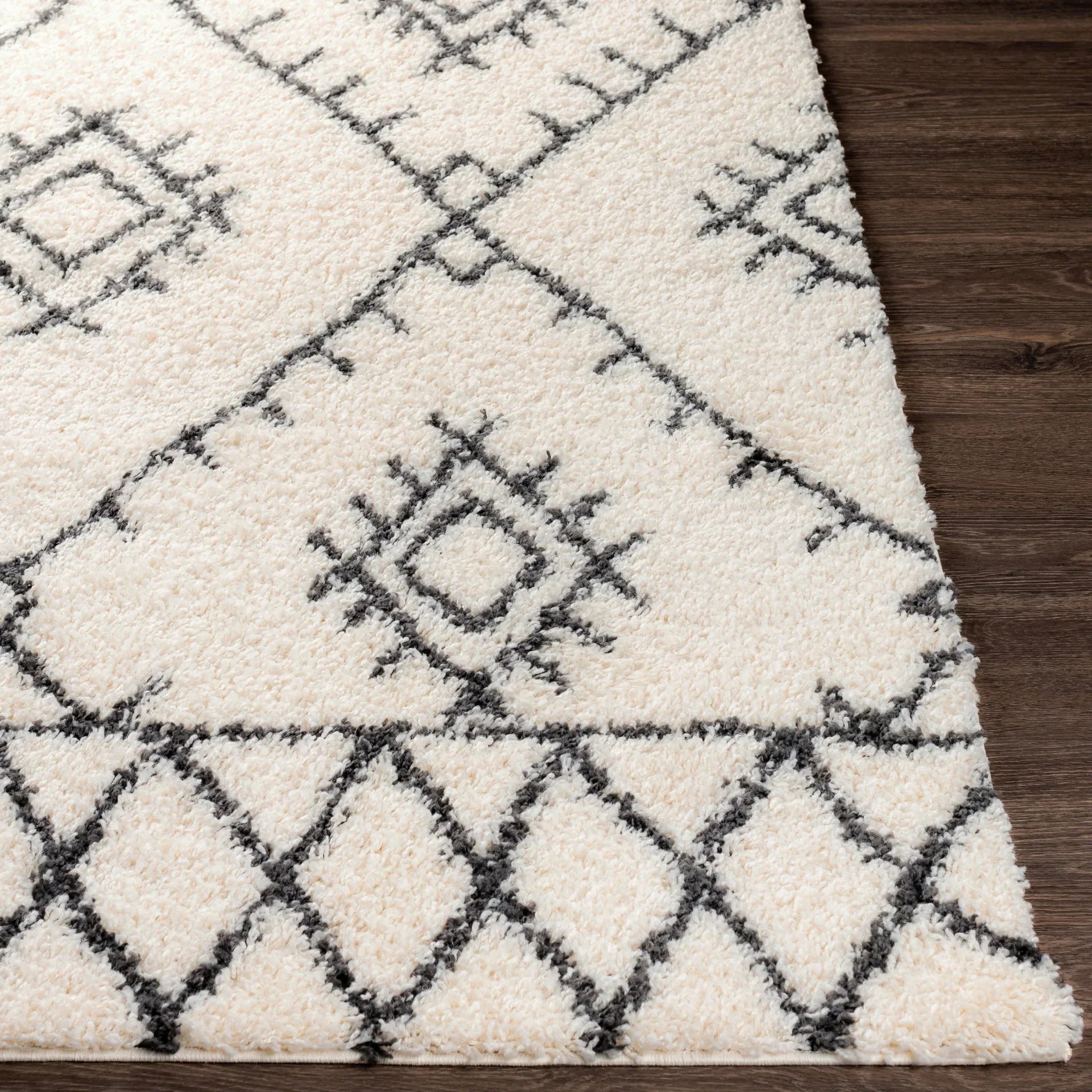 Beni Shag Machine Woven Rug Livabliss Beni Shag