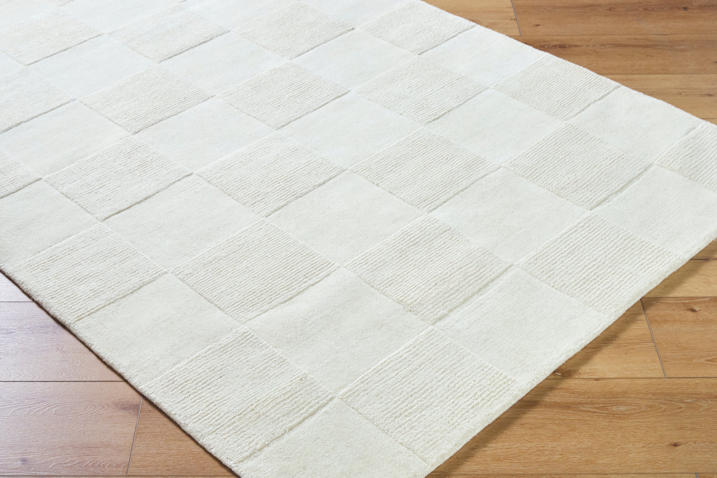 Mystique Handmade Rug Livabliss Mystique
