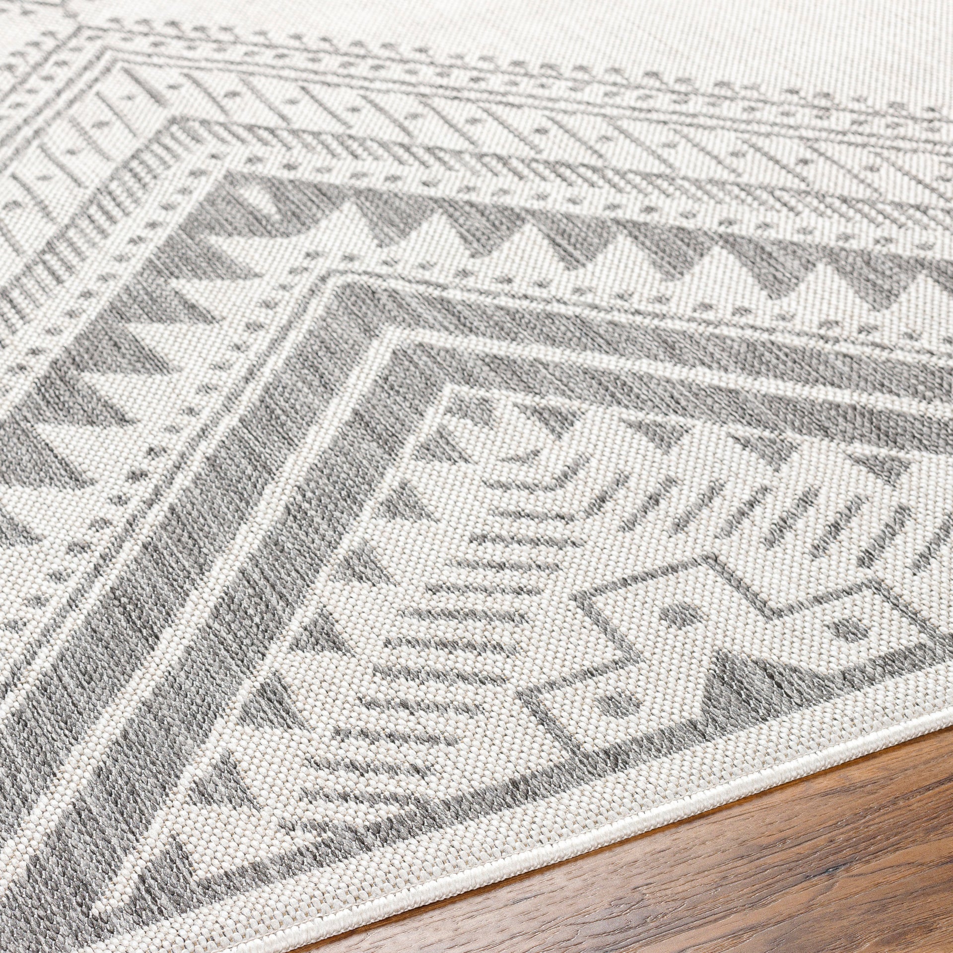 Long Beach Machine Woven Rug Livabliss Long Beach