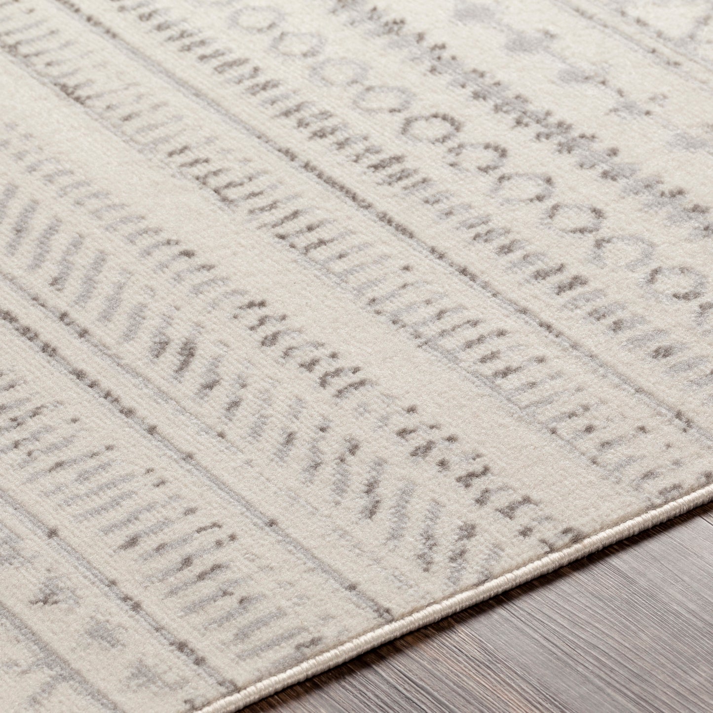 Pisa Machine Woven Rug Livabliss Pisa