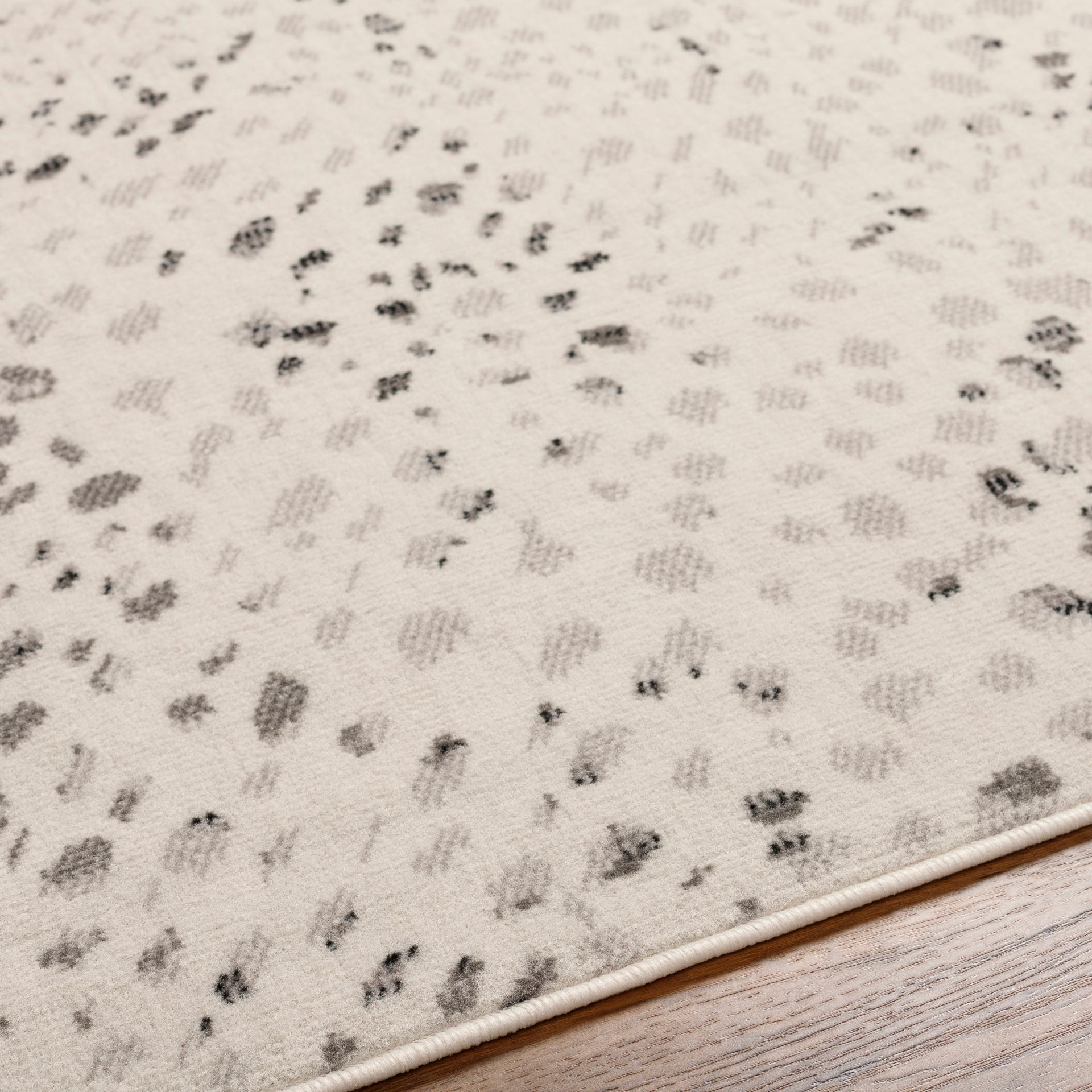 Pisa Machine Woven Rug Livabliss Pisa