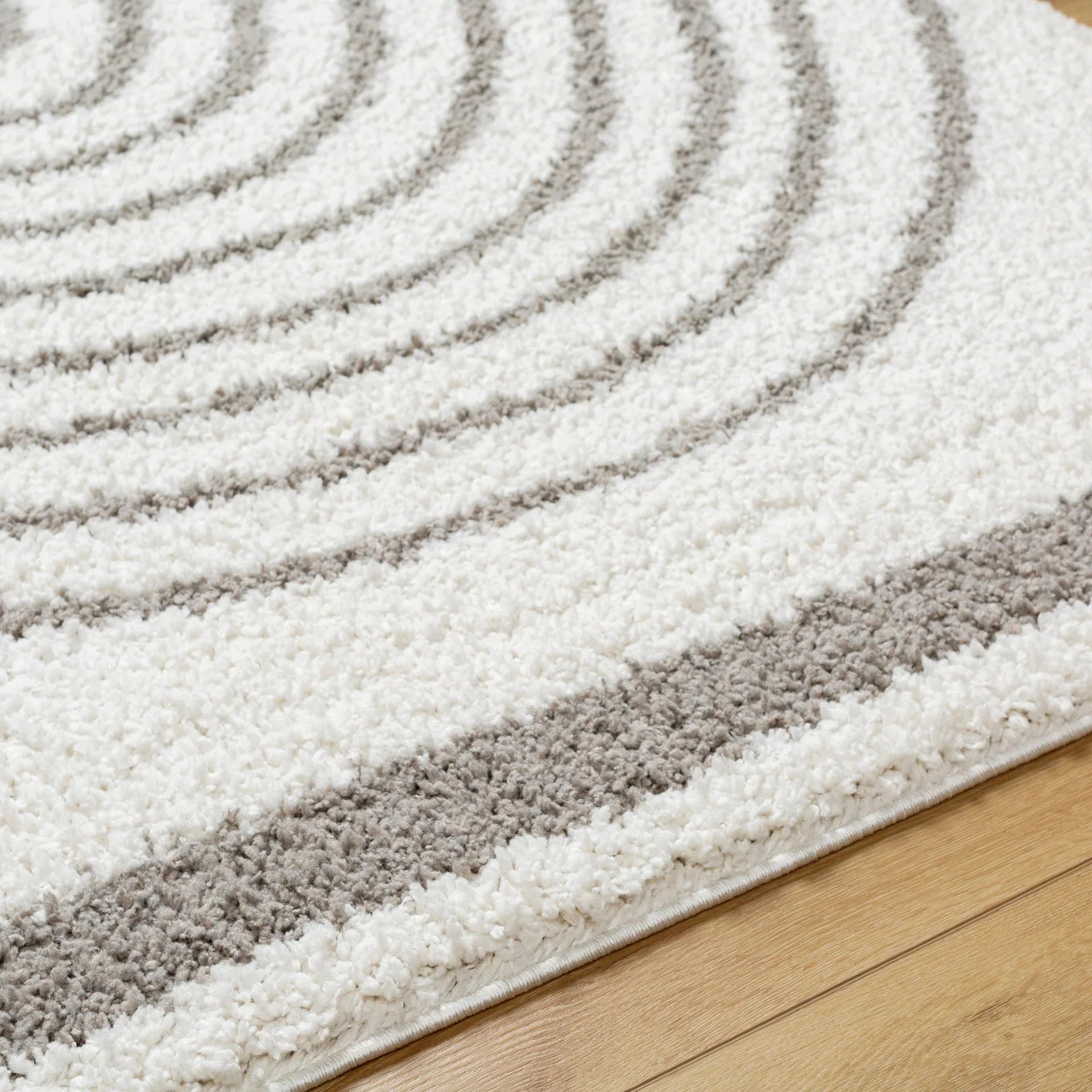 Birmingham Machine Woven Rug Livabliss Birmingham
