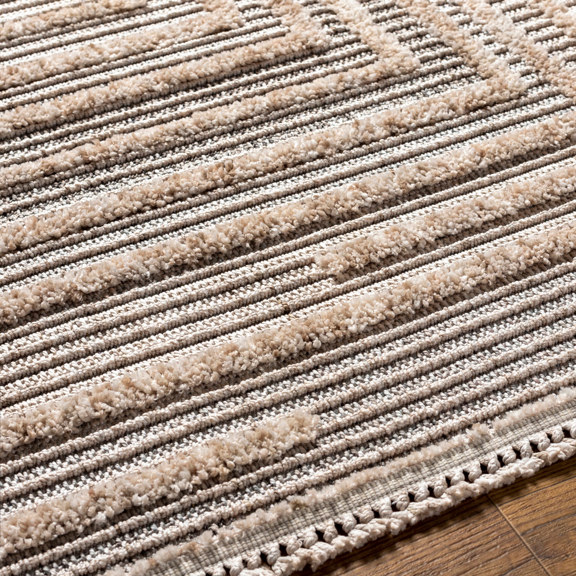Zaragoza Machine Woven Rug Livabliss Zaragoza