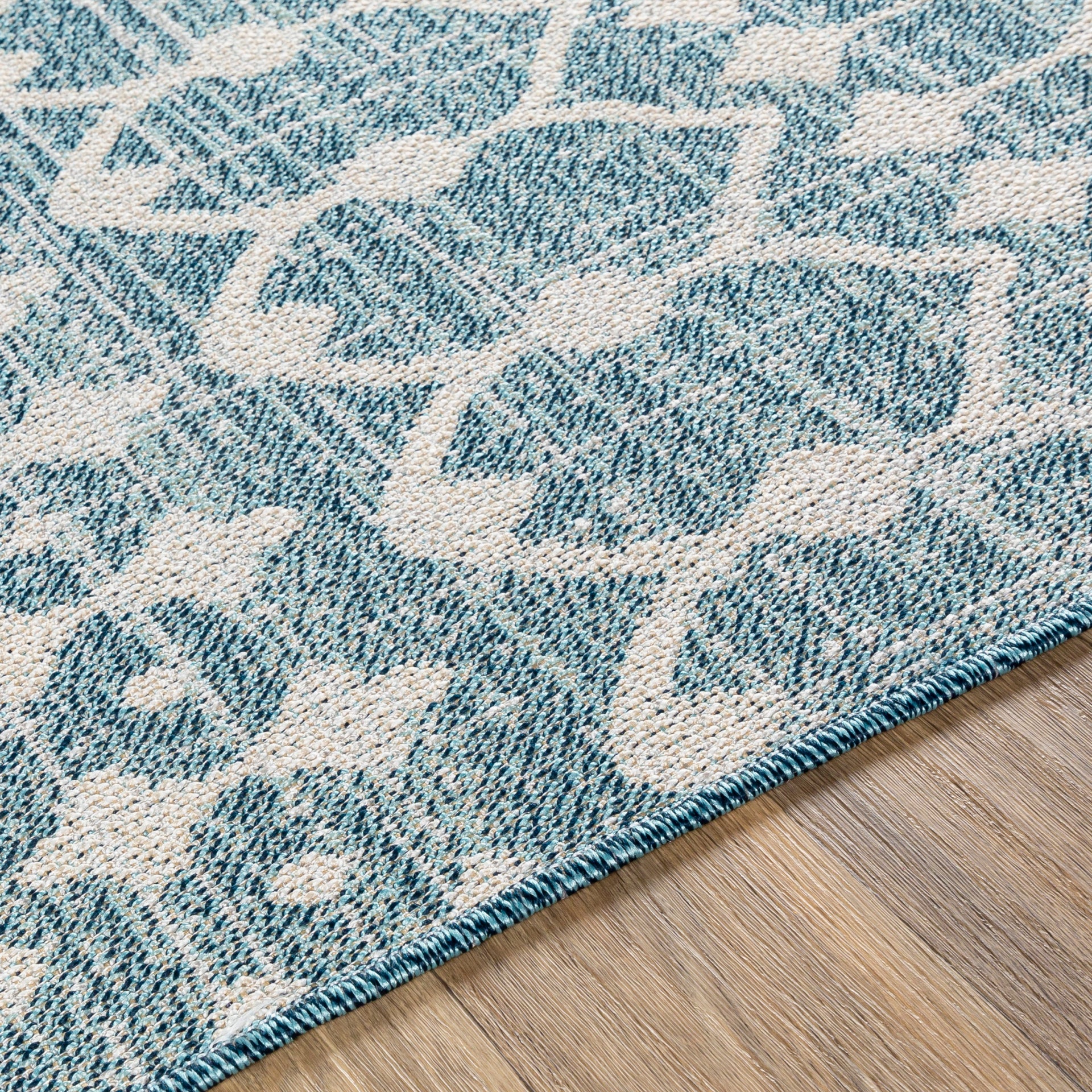 Veranda Machine Woven Rug Livabliss Veranda