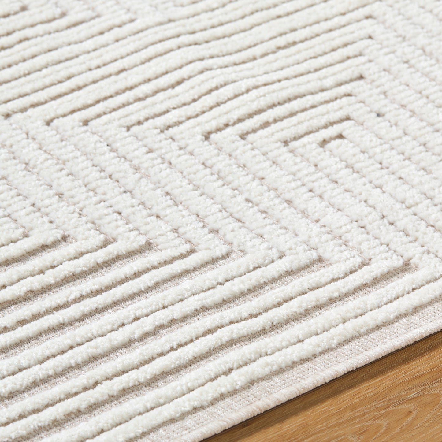 Lyna Machine Woven Rug Livabliss Lyna