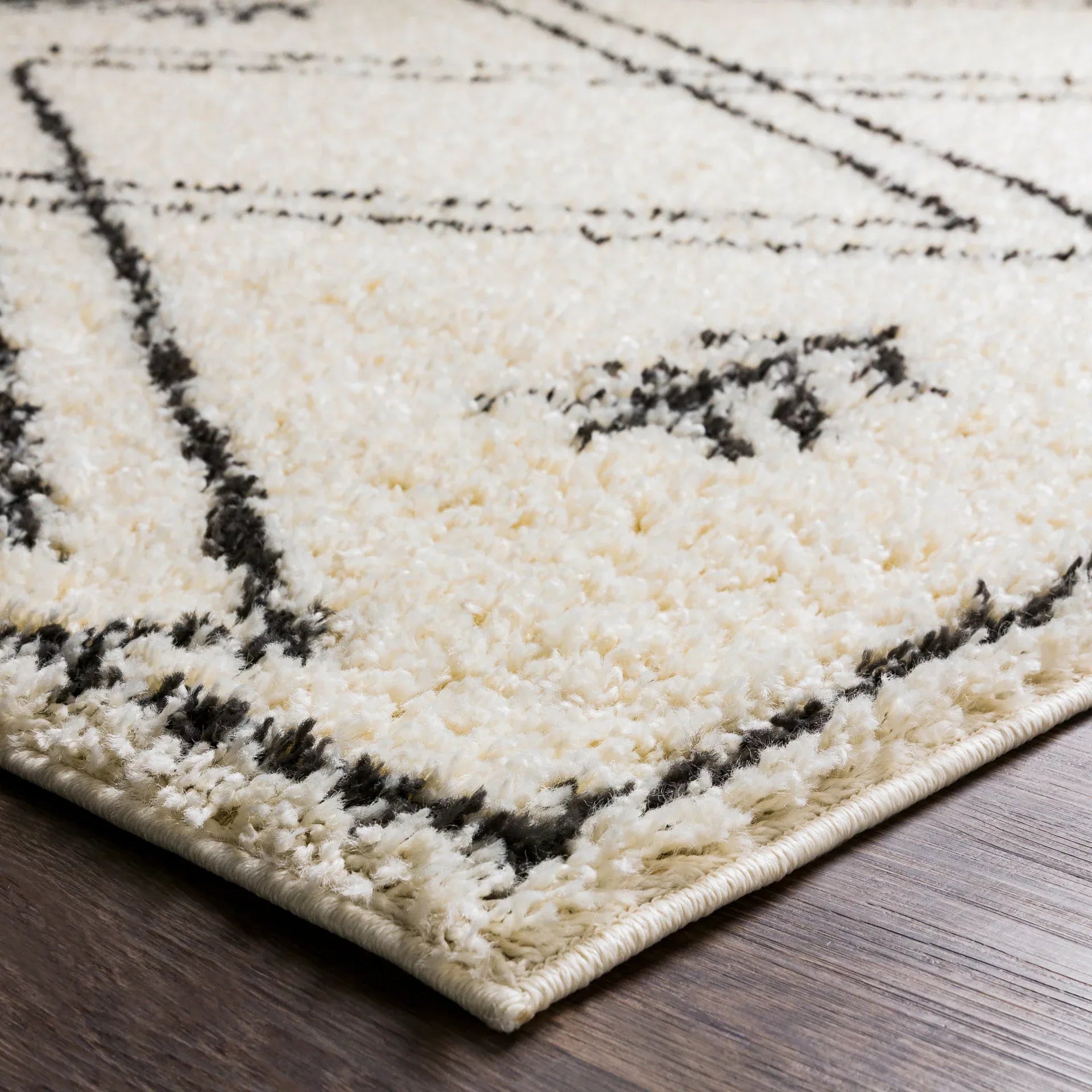 Beni Shag Machine Woven Rug Livabliss Beni Shag