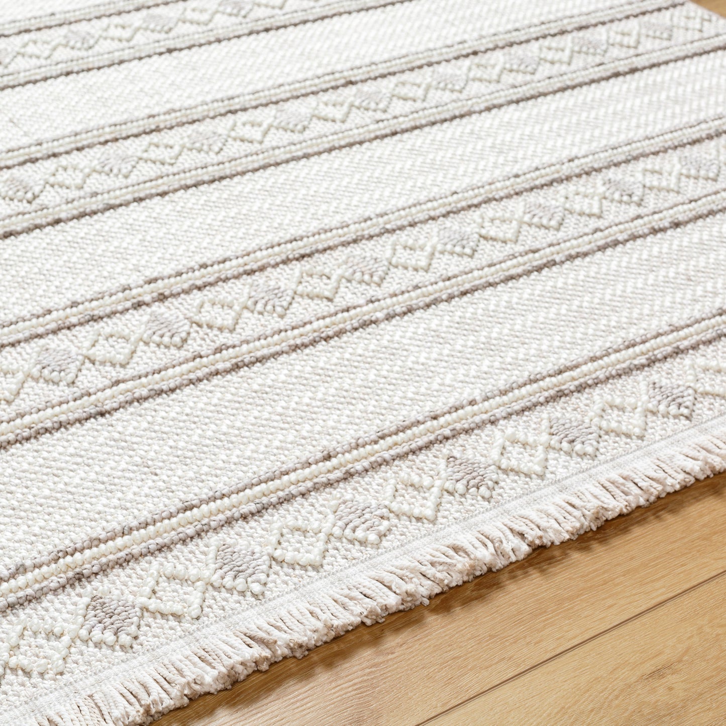 New Delhi Machine Woven Rug Livabliss New Delhi