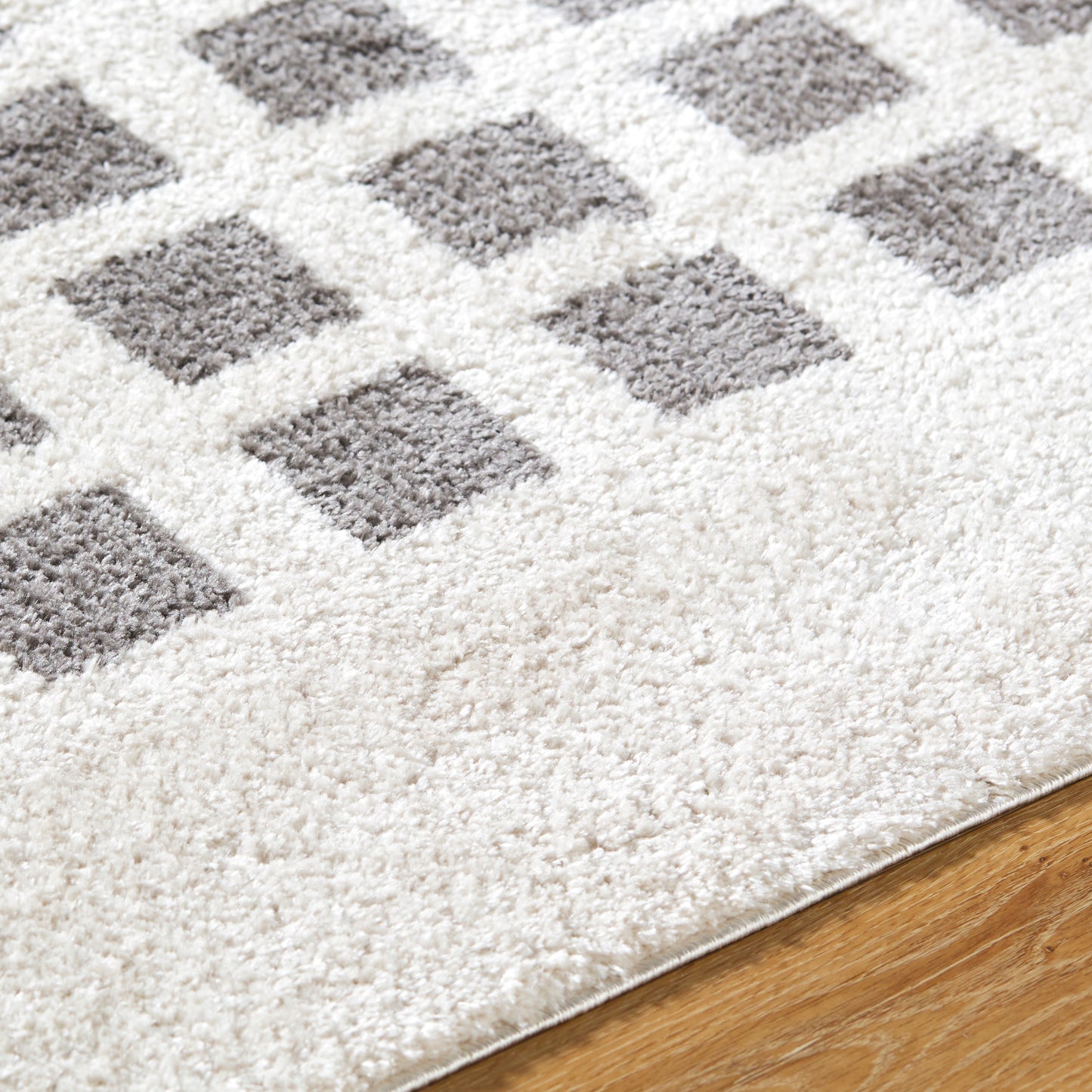 Fossay Shag Machine Woven Rug Livabliss Fossay Shag