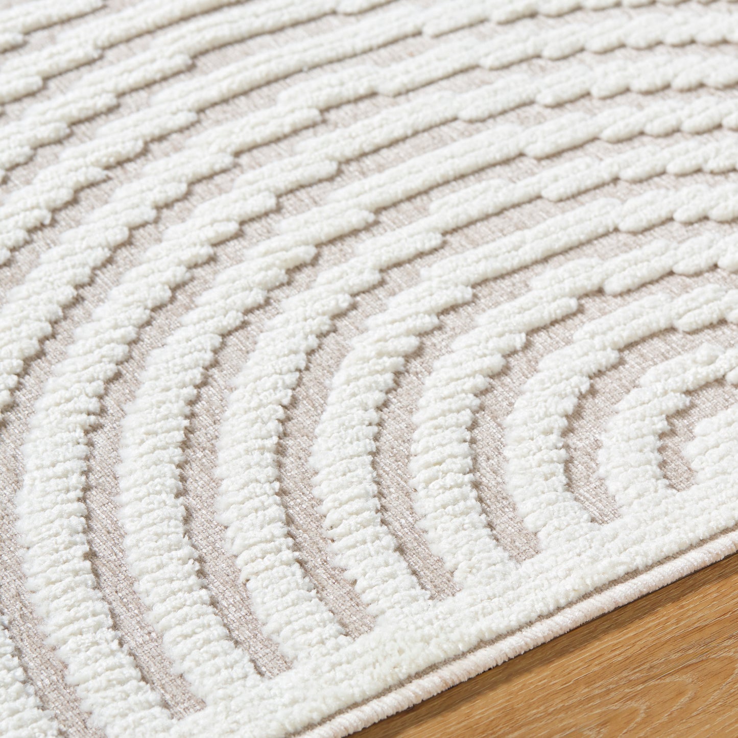 Lyna Machine Woven Rug Livabliss Lyna