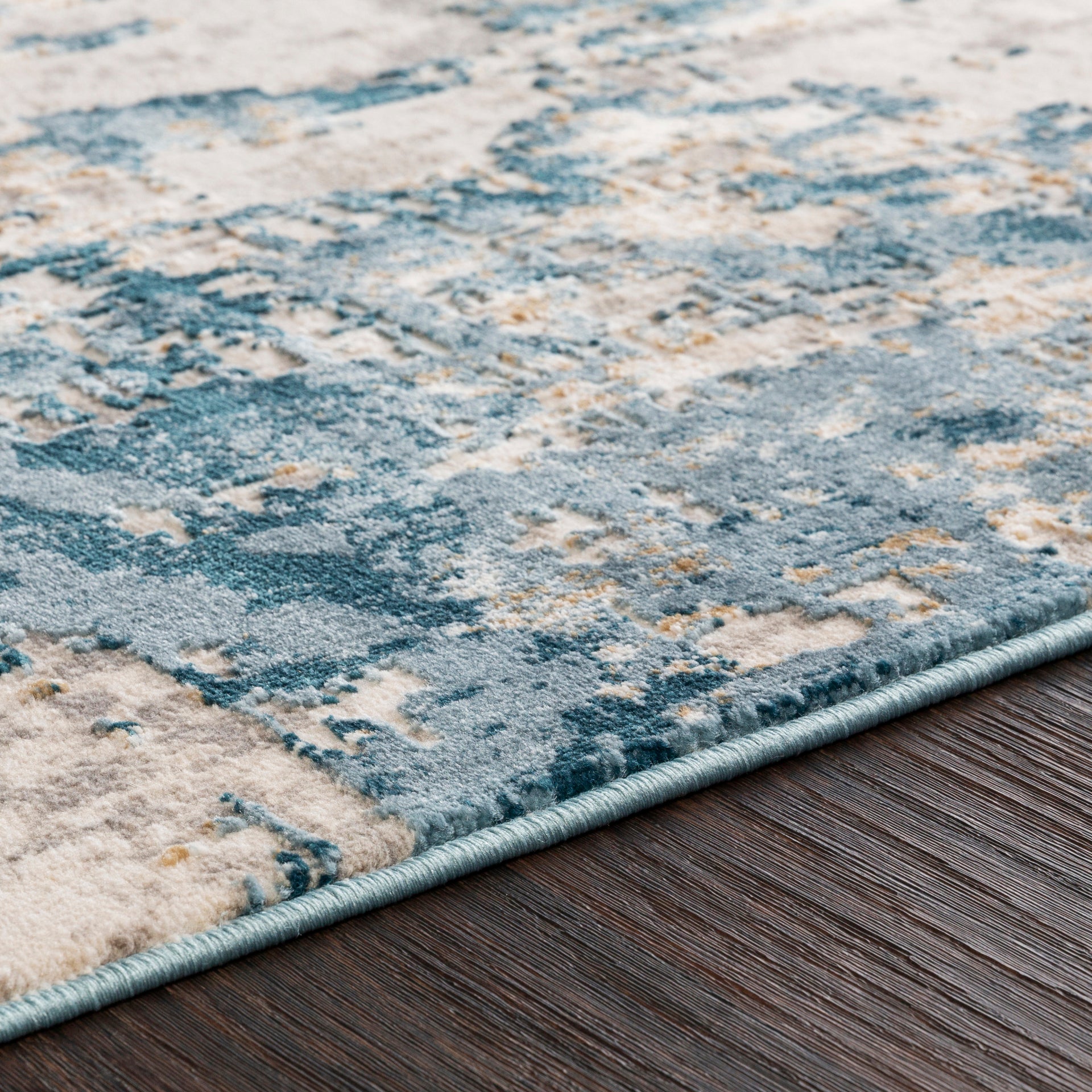 Quatro Machine Woven Rug Livabliss Quatro
