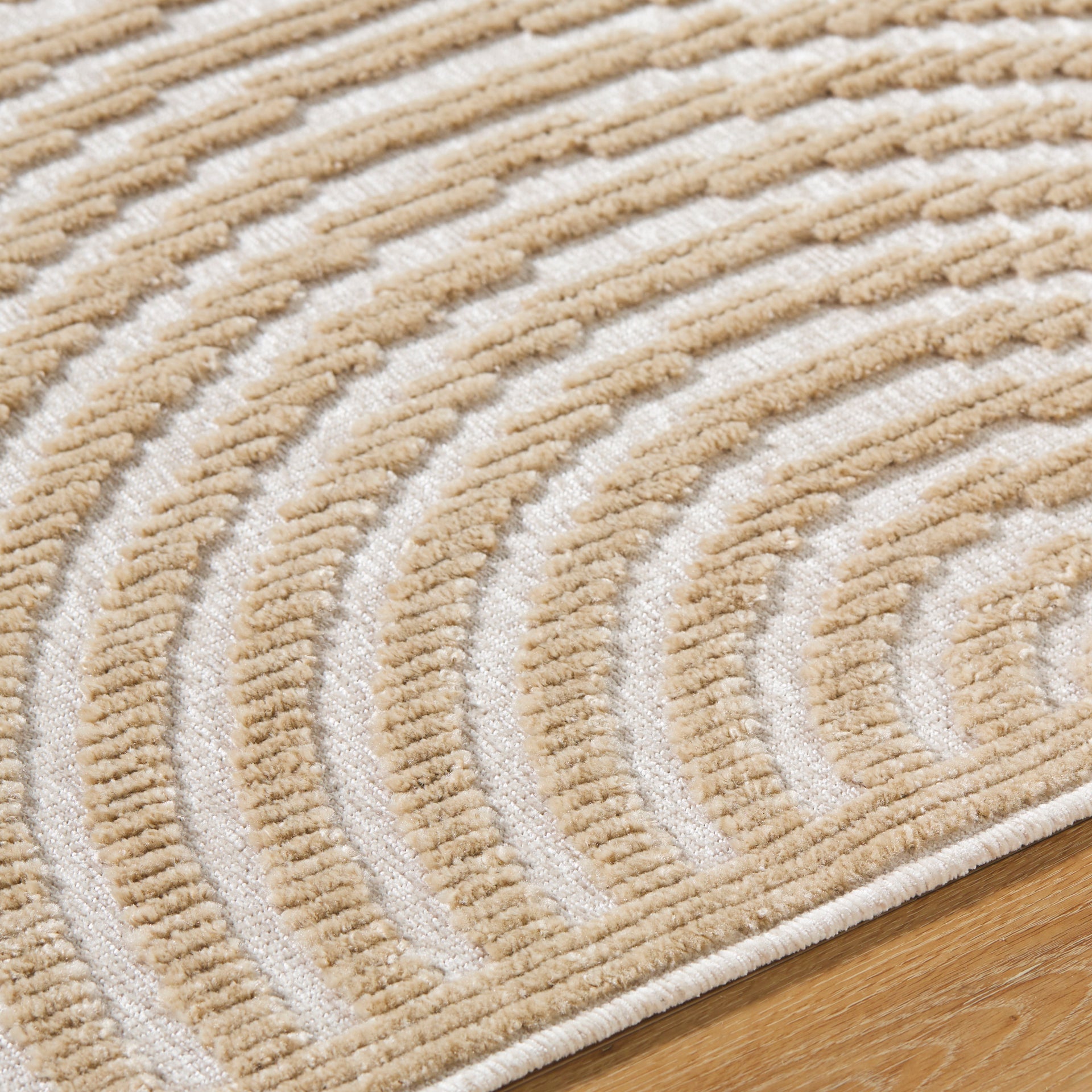 Lyna Machine Woven Rug Livabliss Lyna