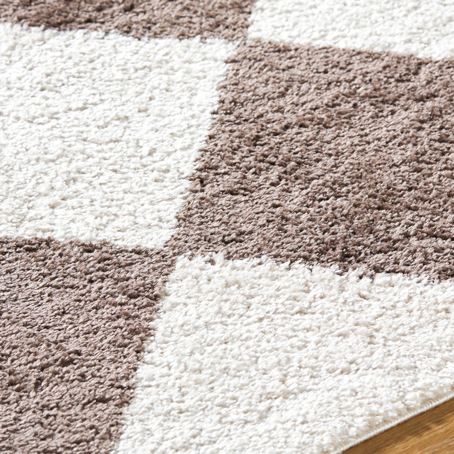 Fossay Shag Machine Woven Rug Livabliss Fossay Shag