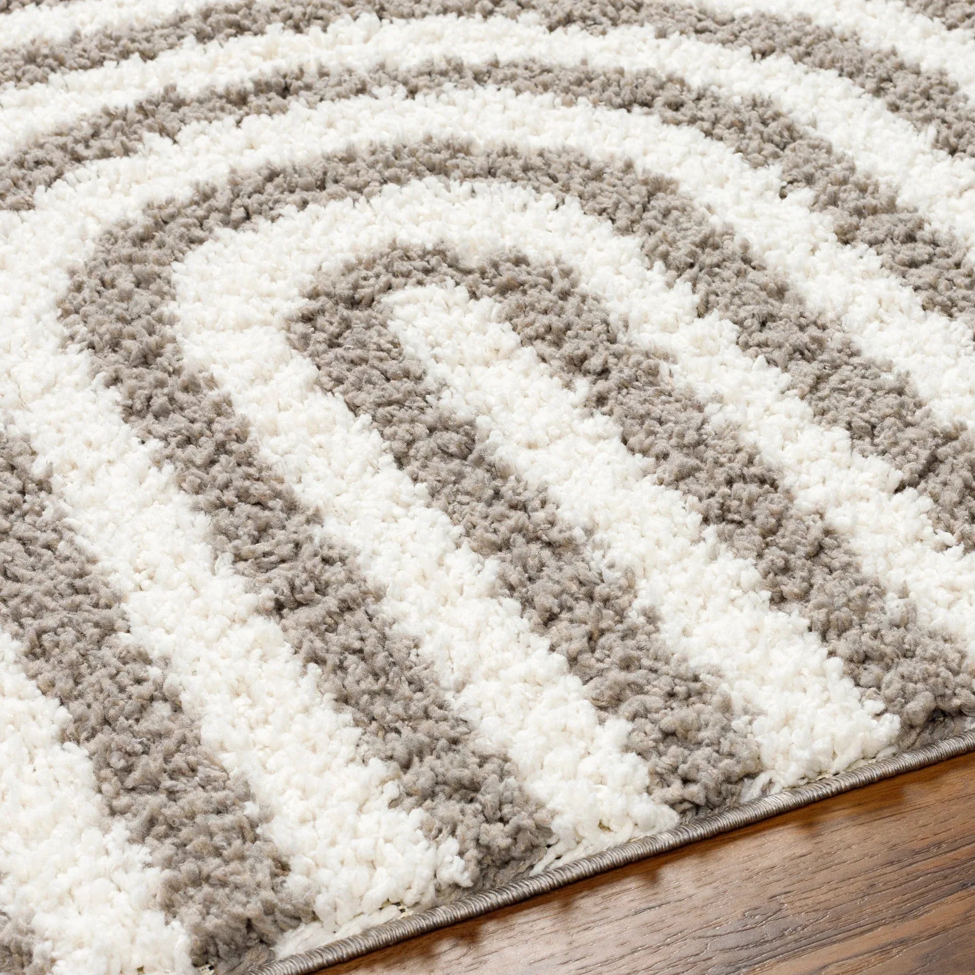 Birmingham Machine Woven Rug Livabliss Birmingham