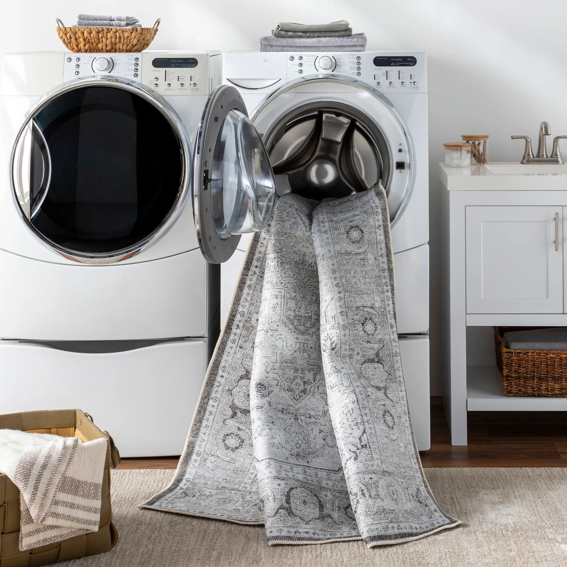 Amelie Machine Woven Rug Livabliss Amelie