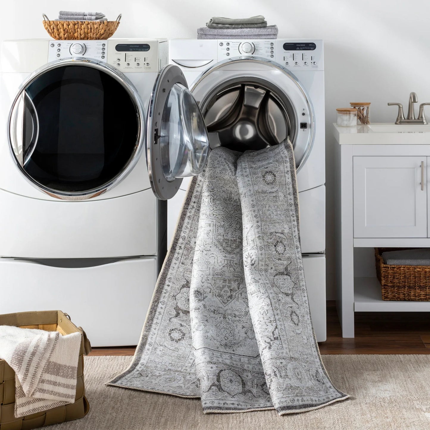 Amelie Machine Woven Rug Livabliss Amelie