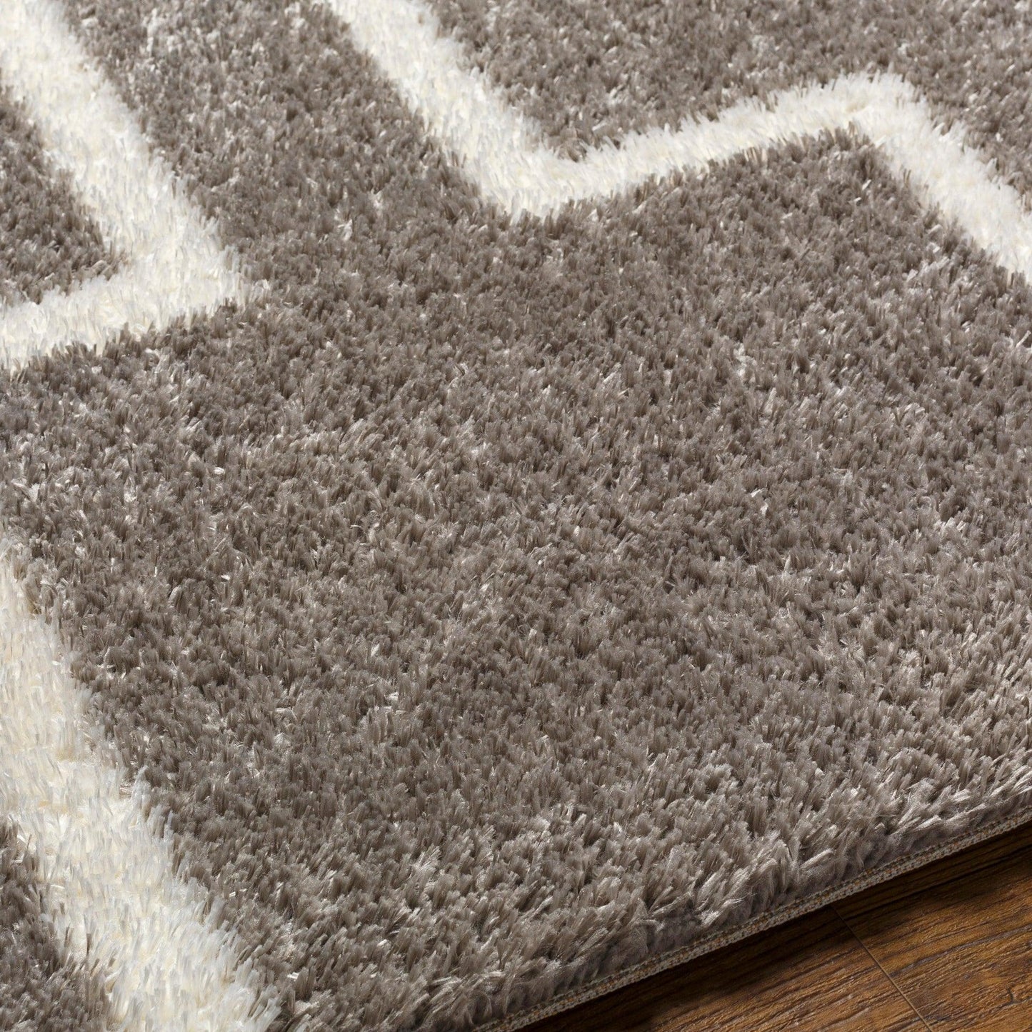 Cloudy Shag Machine Woven Rug Livabliss Cloudy Shag