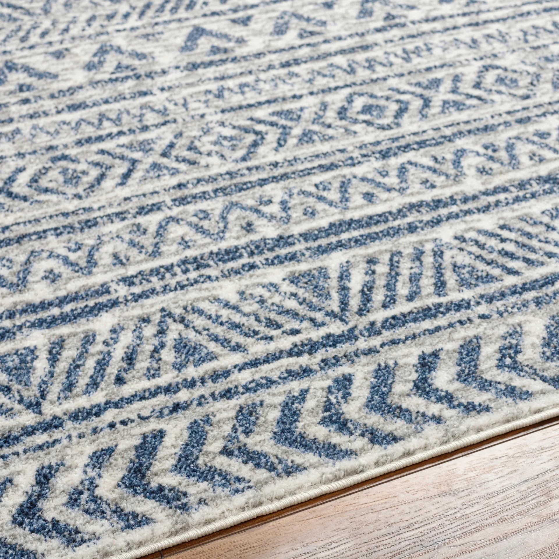 Delphi Machine Woven Rug Livabliss Delphi