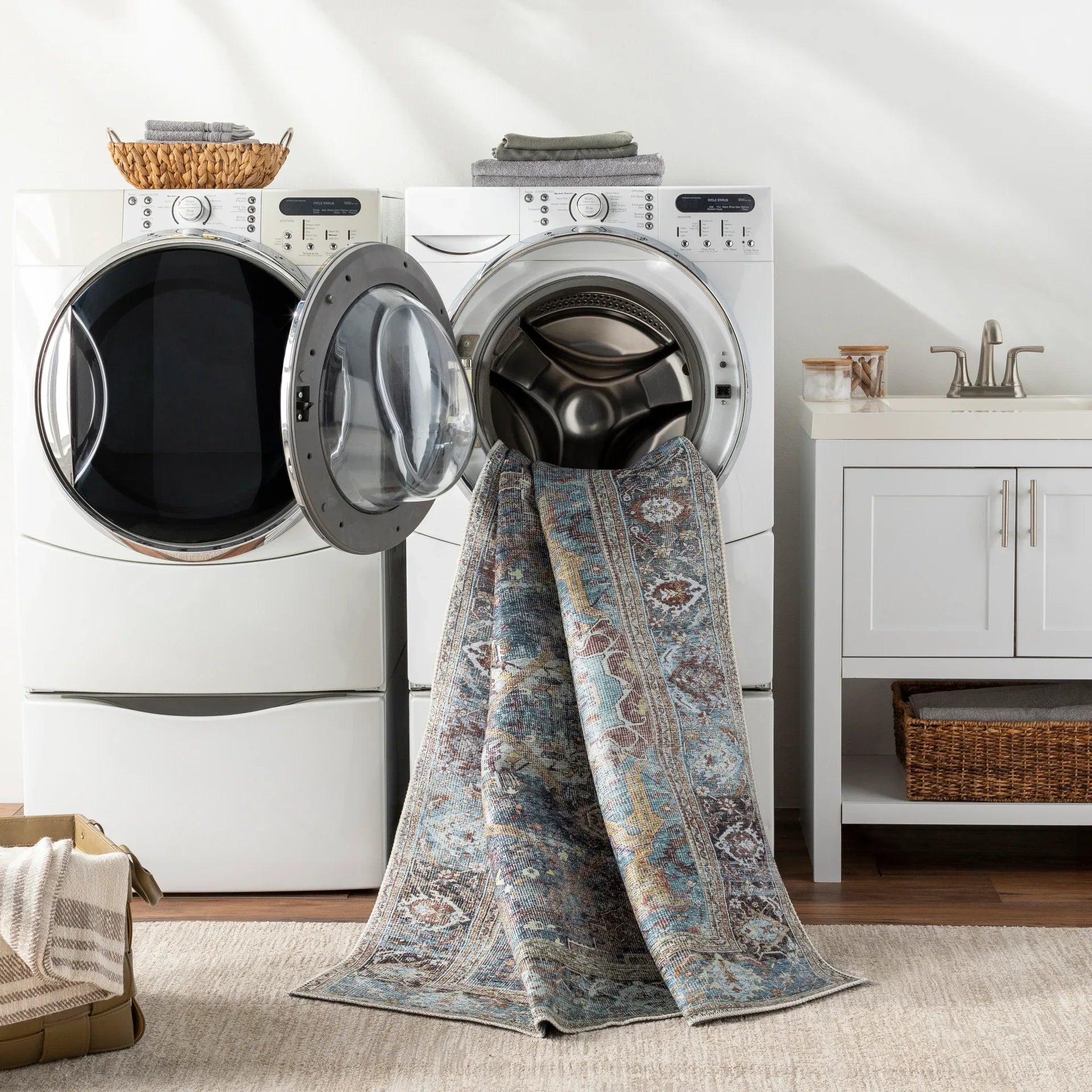 Amelie Machine Woven Rug Livabliss Amelie