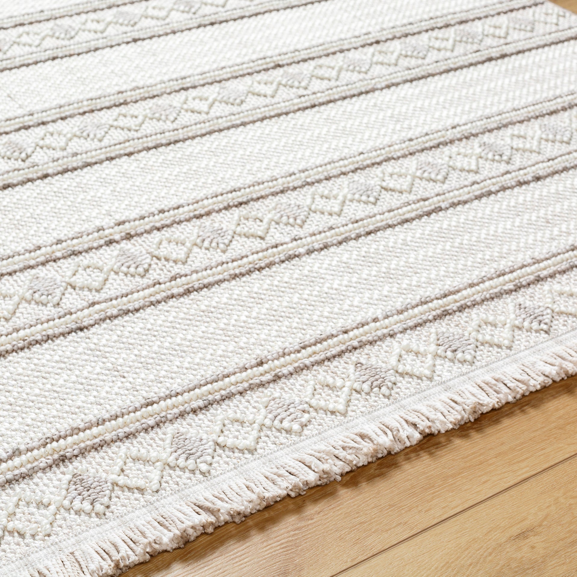 New Delhi Machine Woven Rug Livabliss New Delhi