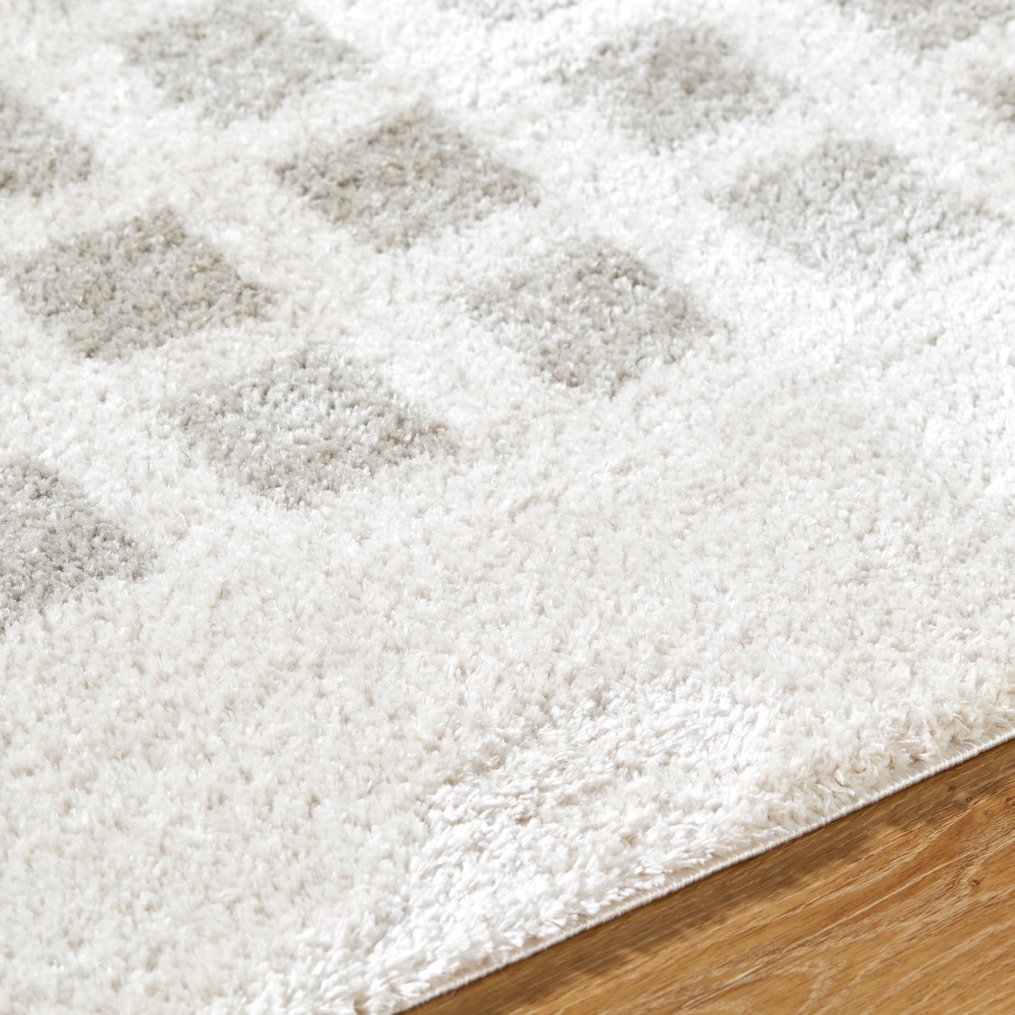 Fossay Shag Machine Woven Rug Livabliss Fossay Shag