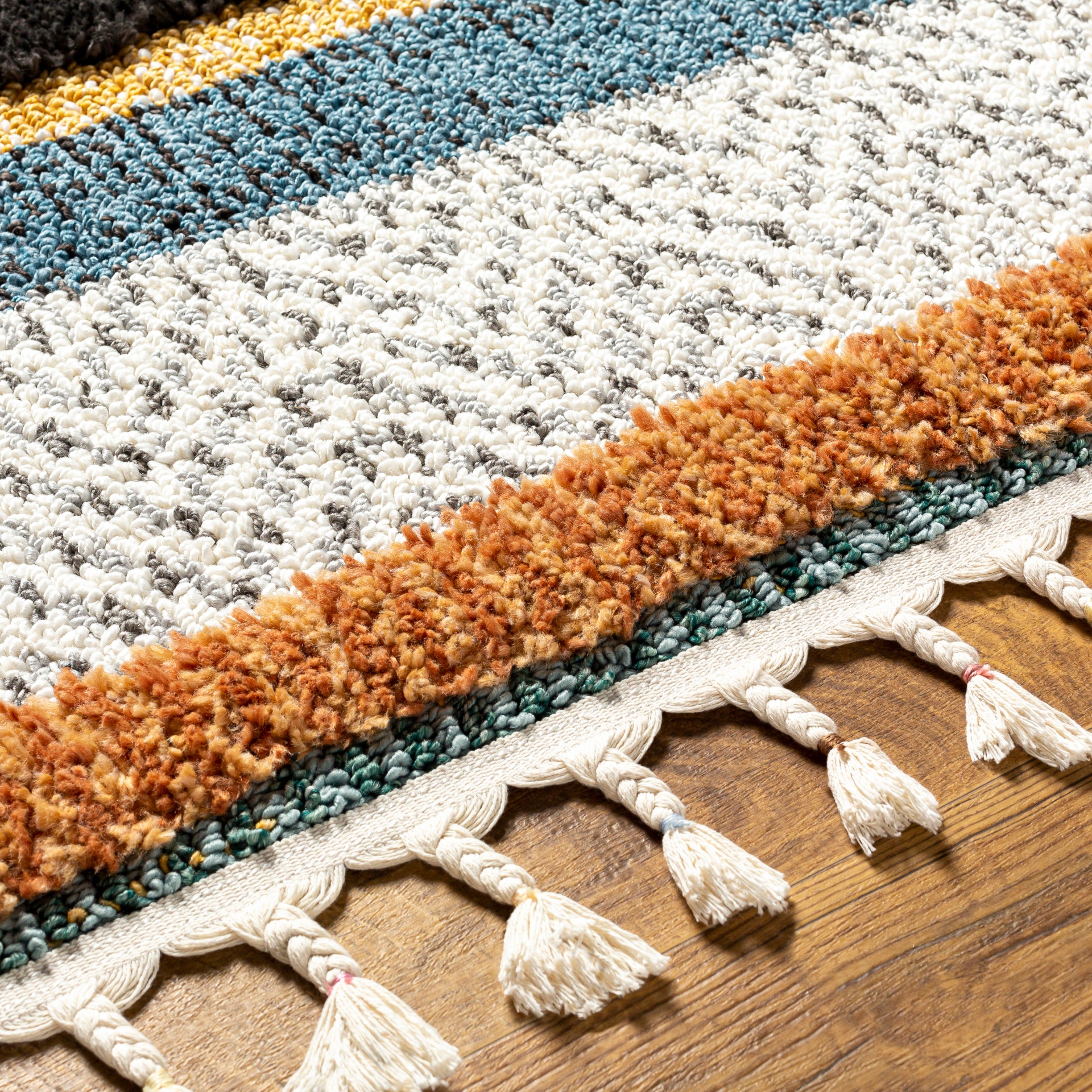 Lofty Machine Woven Rug Livabliss Lofty