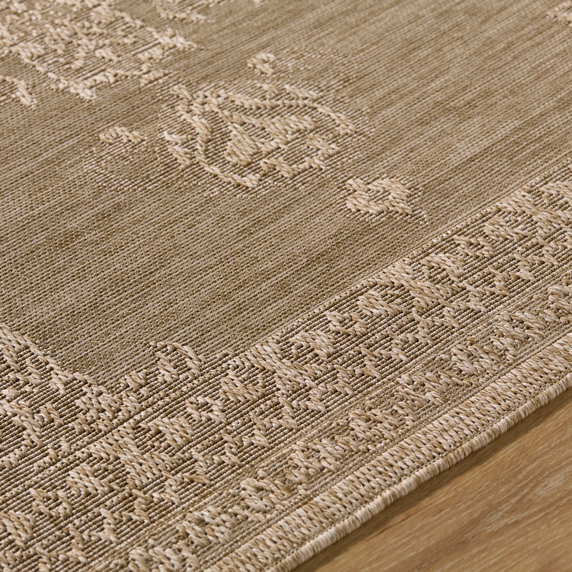 Sandra Machine Woven Rug Livabliss Sandra