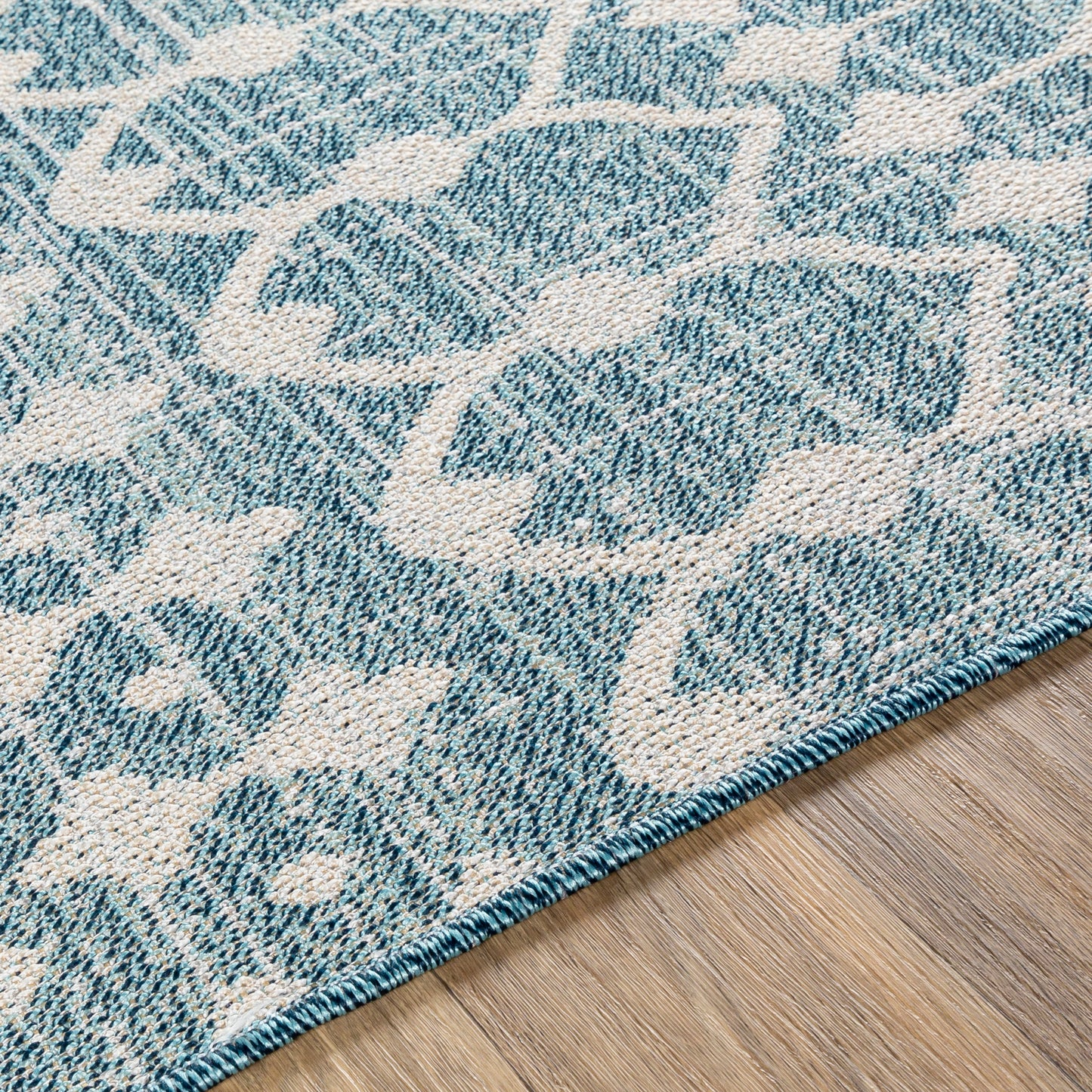 Veranda Machine Woven Rug Livabliss Veranda