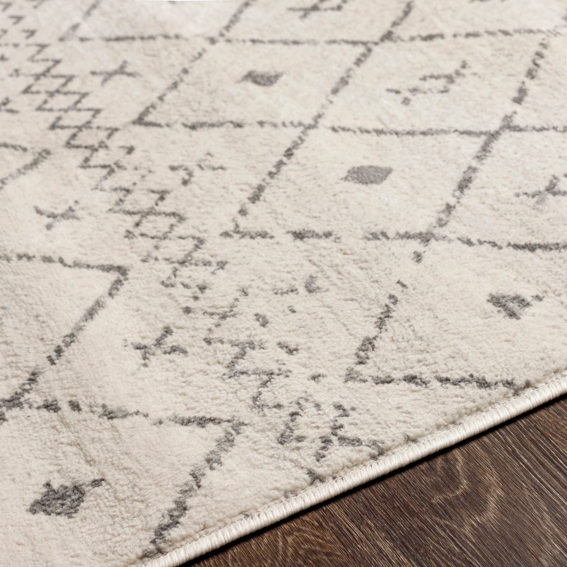 Roma Machine Woven Rug Livabliss Roma