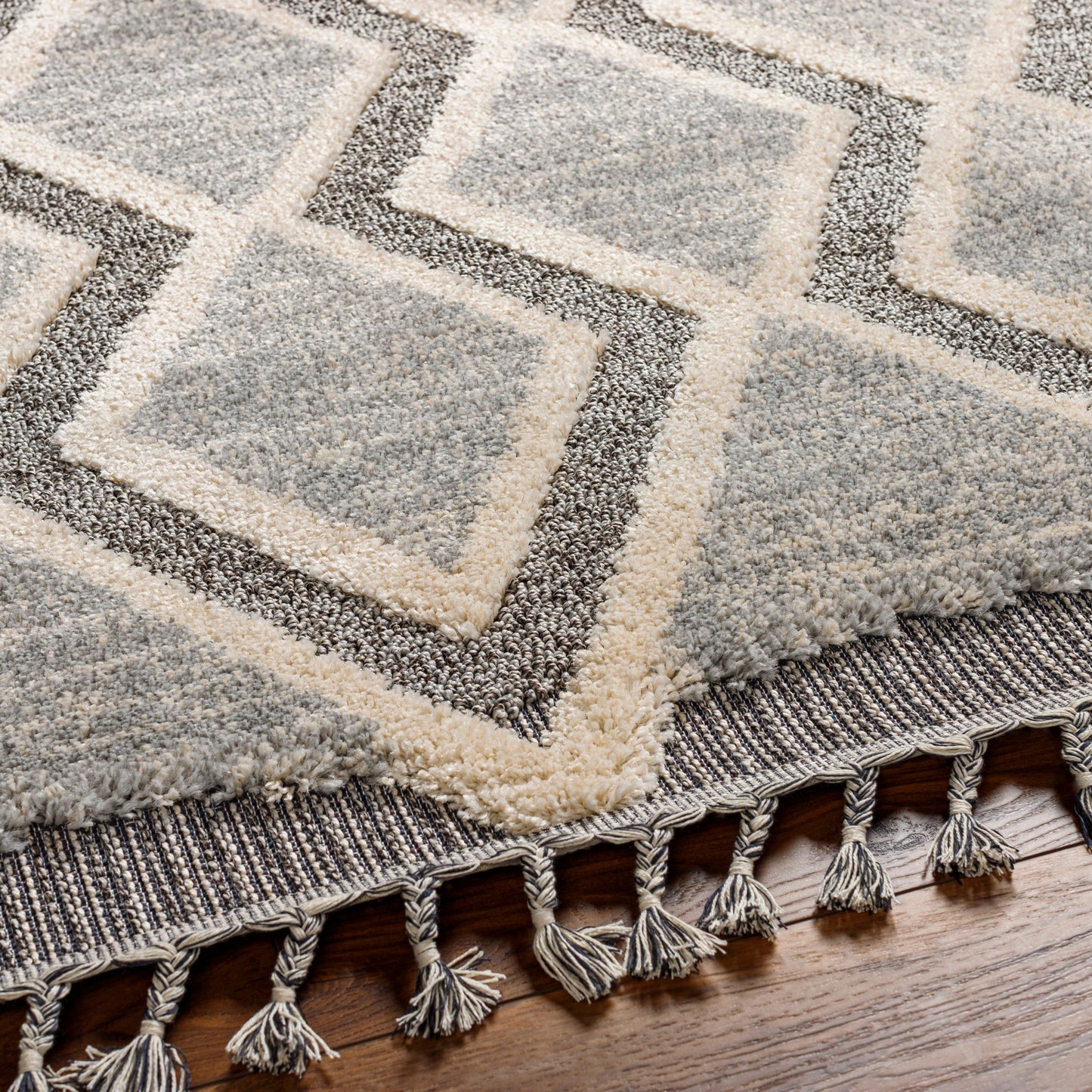 Sousse Machine Woven Rug Livabliss Sousse