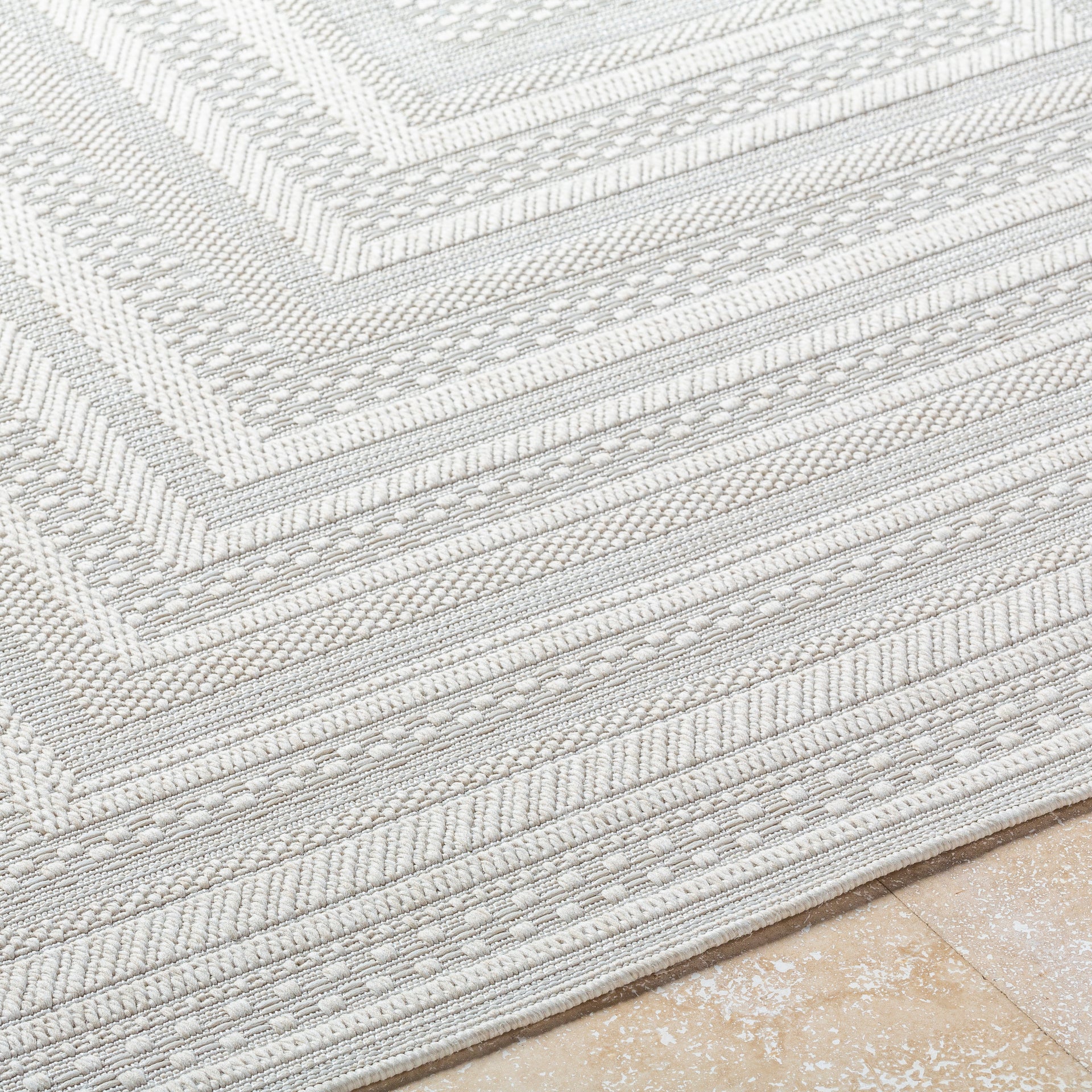 Sandra Machine Woven Rug Livabliss Sandra