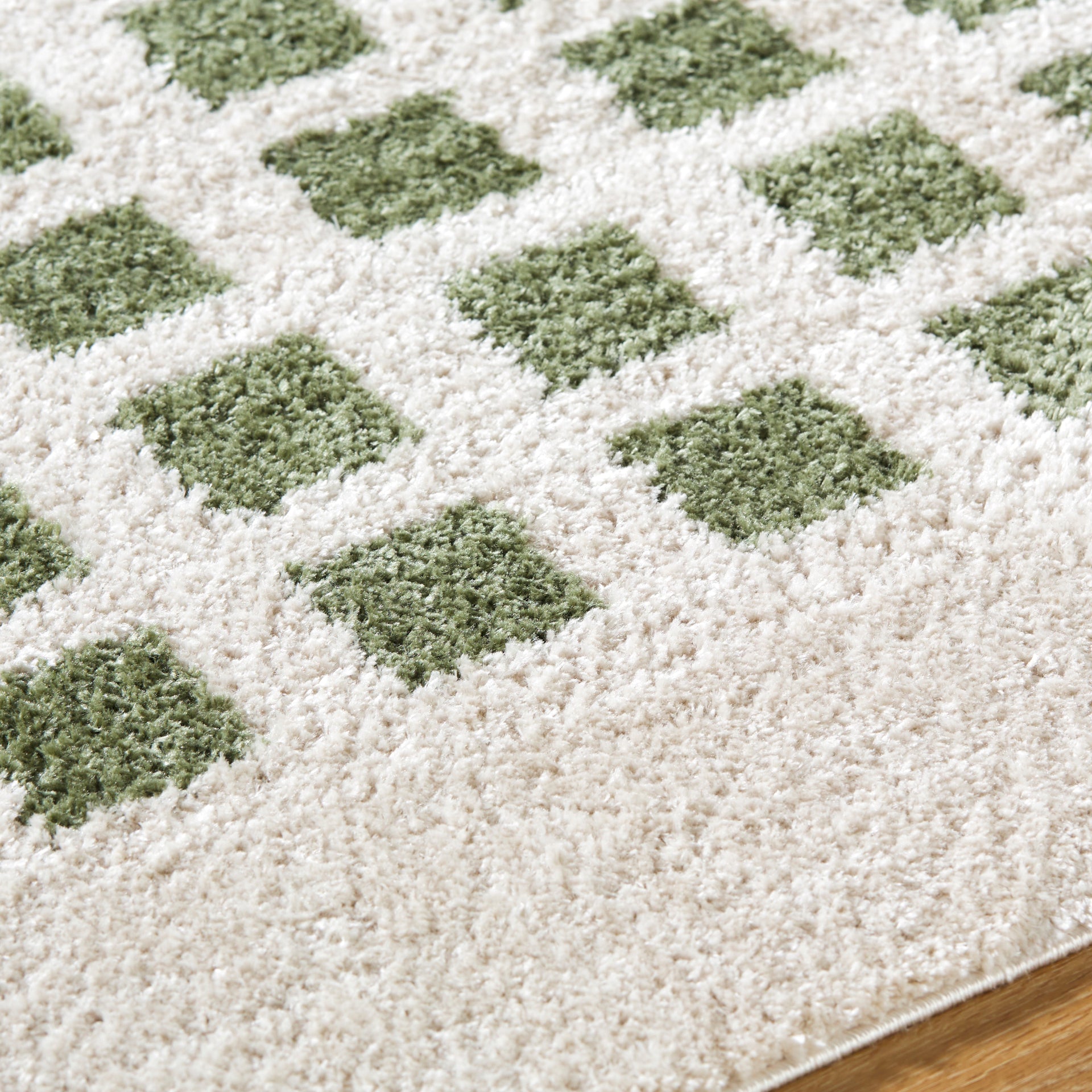 Fossay Shag Machine Woven Rug Livabliss Fossay Shag