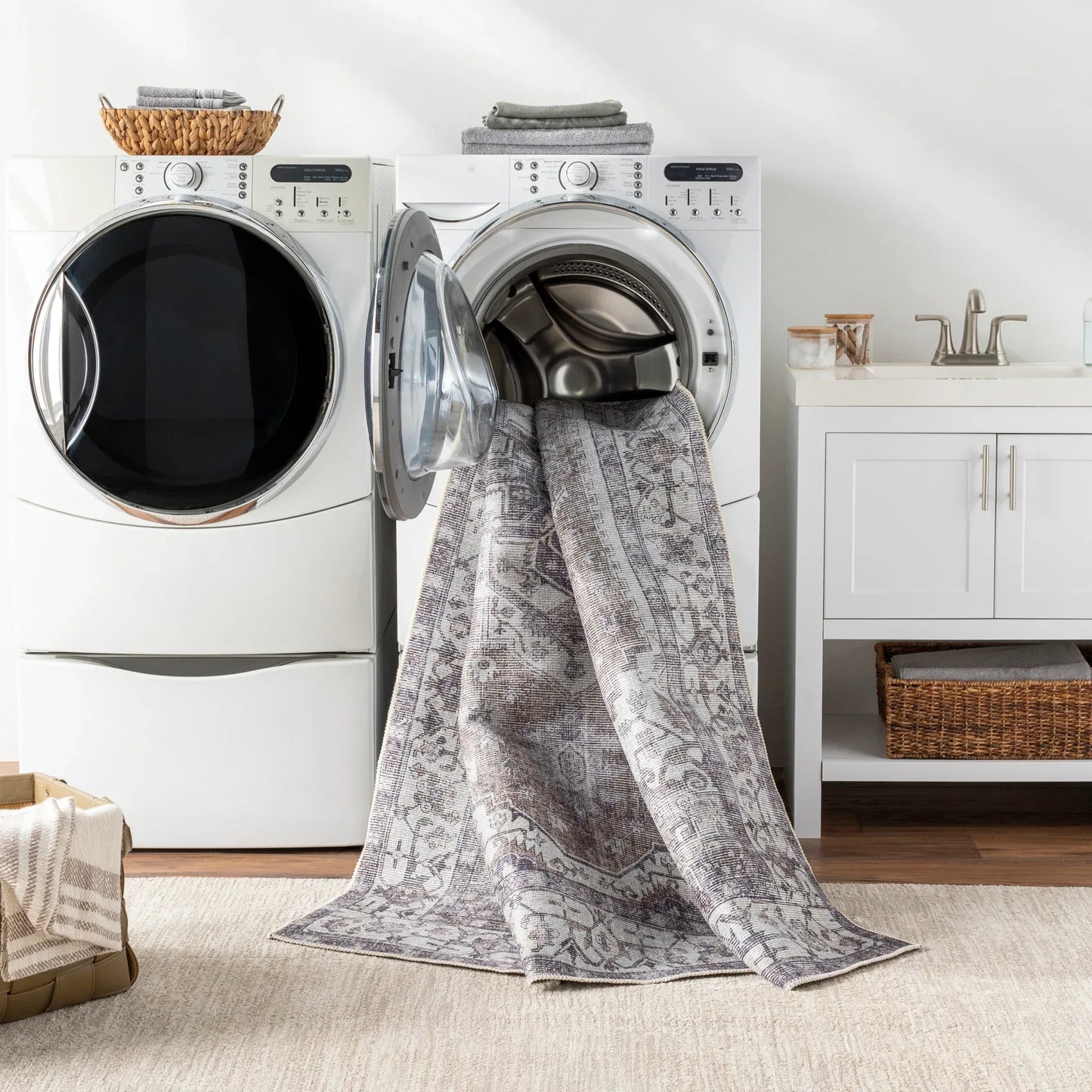 Amelie Machine Woven Rug Livabliss Amelie