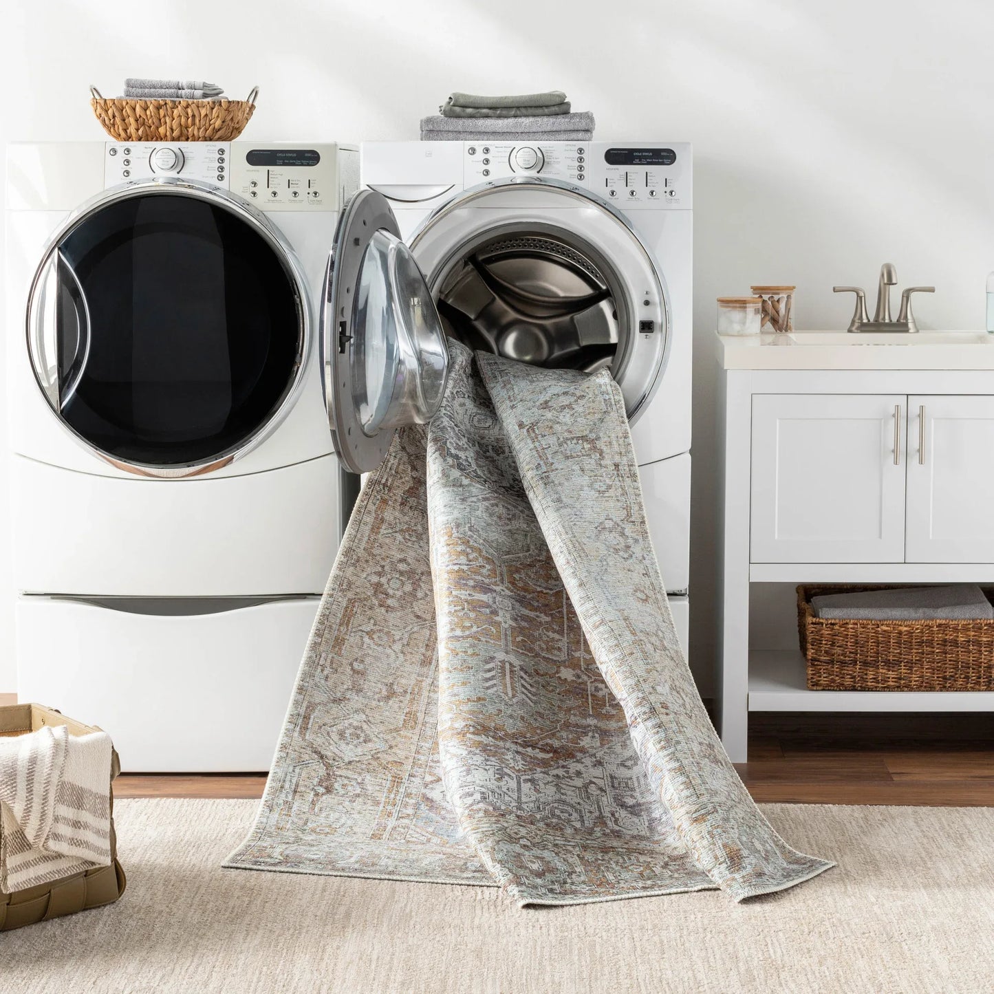 Amelie Machine Woven Rug Livabliss Amelie