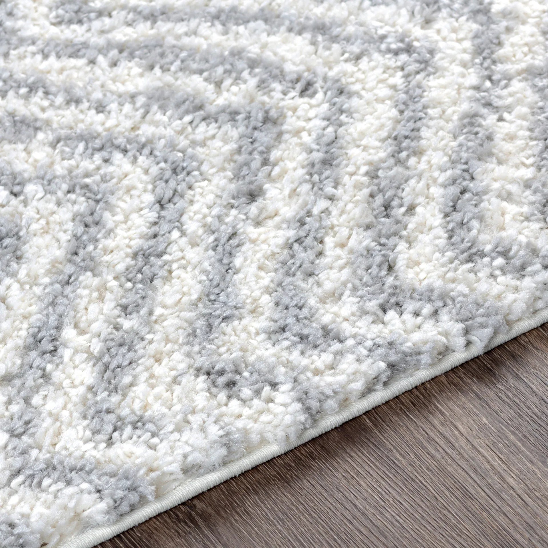 Deluxe Shag Machine Woven Rug Livabliss Deluxe Shag