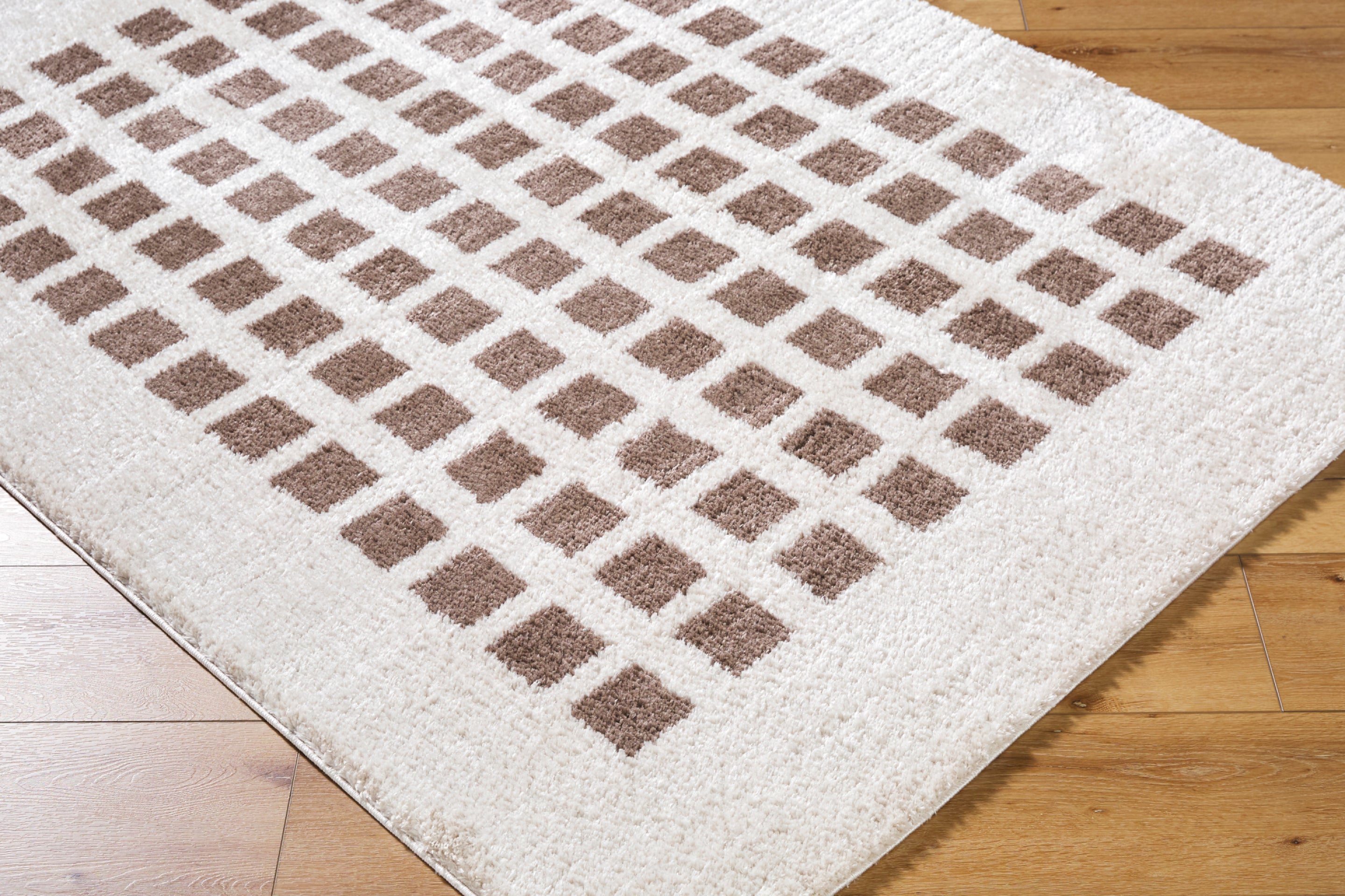 Fossay Shag Machine Woven Rug Livabliss Fossay Shag