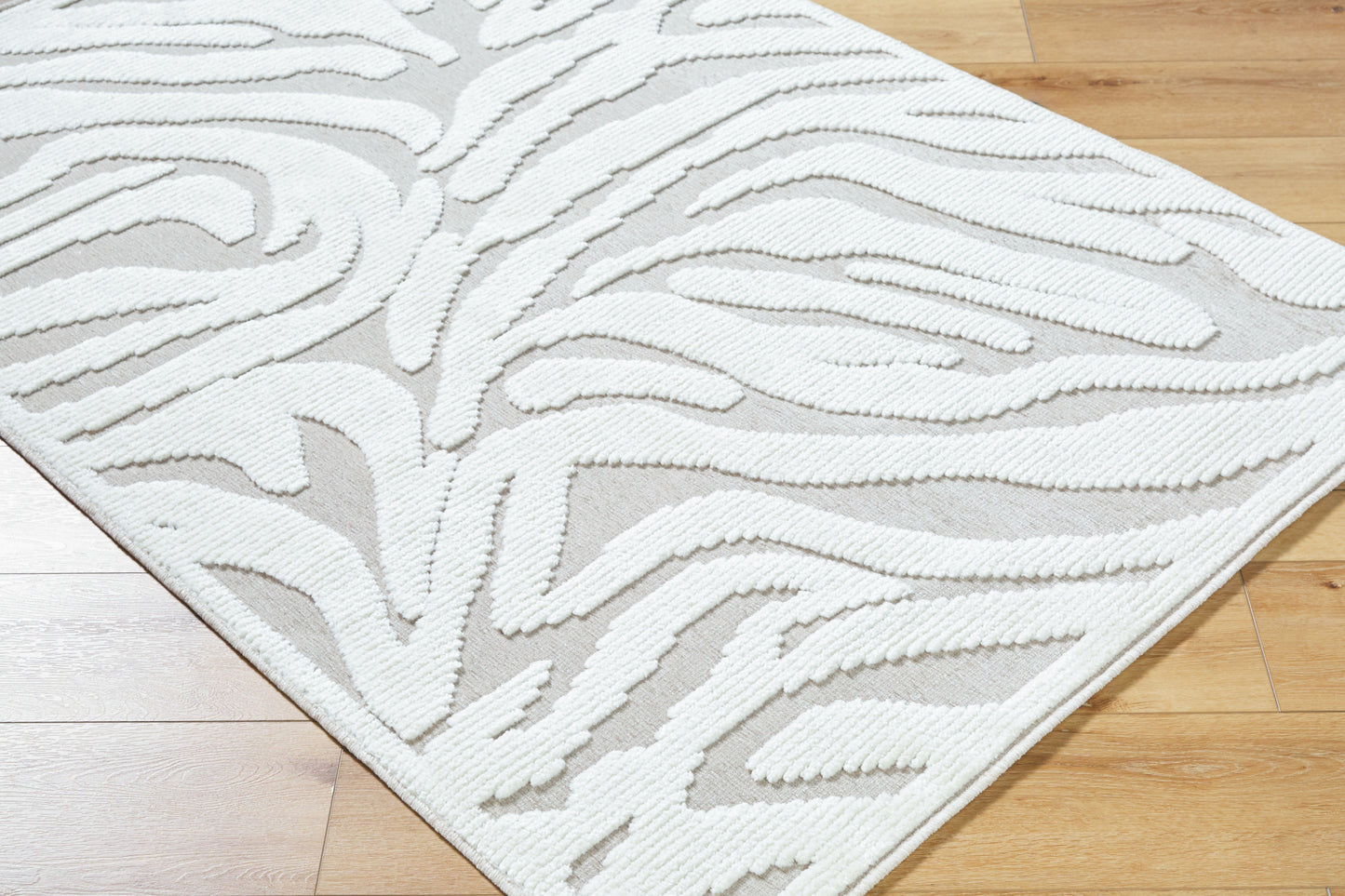 Lyna Machine Woven Rug Livabliss Lyna